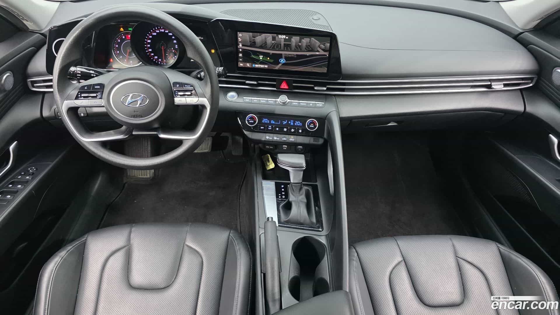 AVANTE Hyundai 2020.3-INNER-007