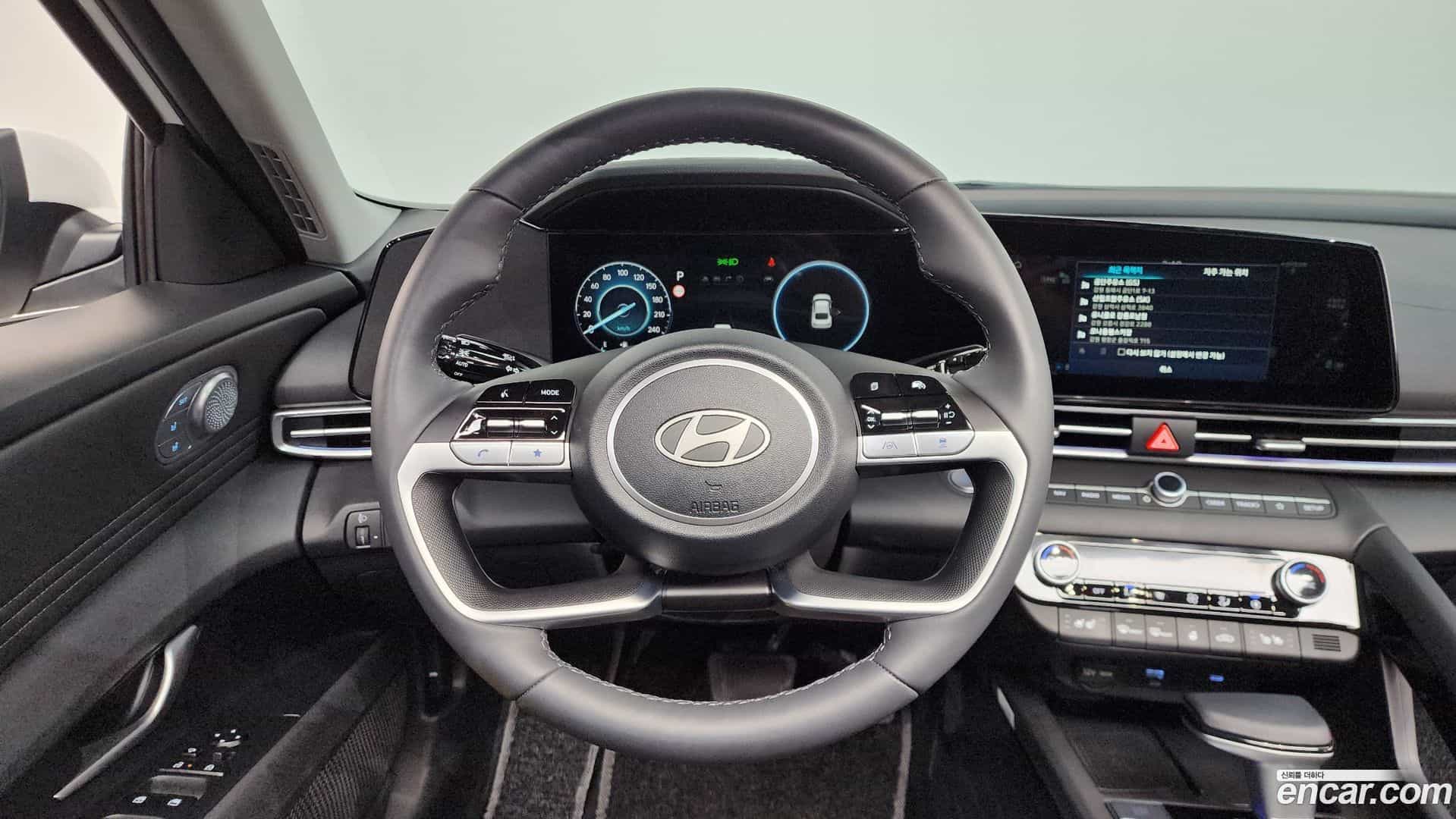 AVANTE Hyundai 2025.10-OPTION-017