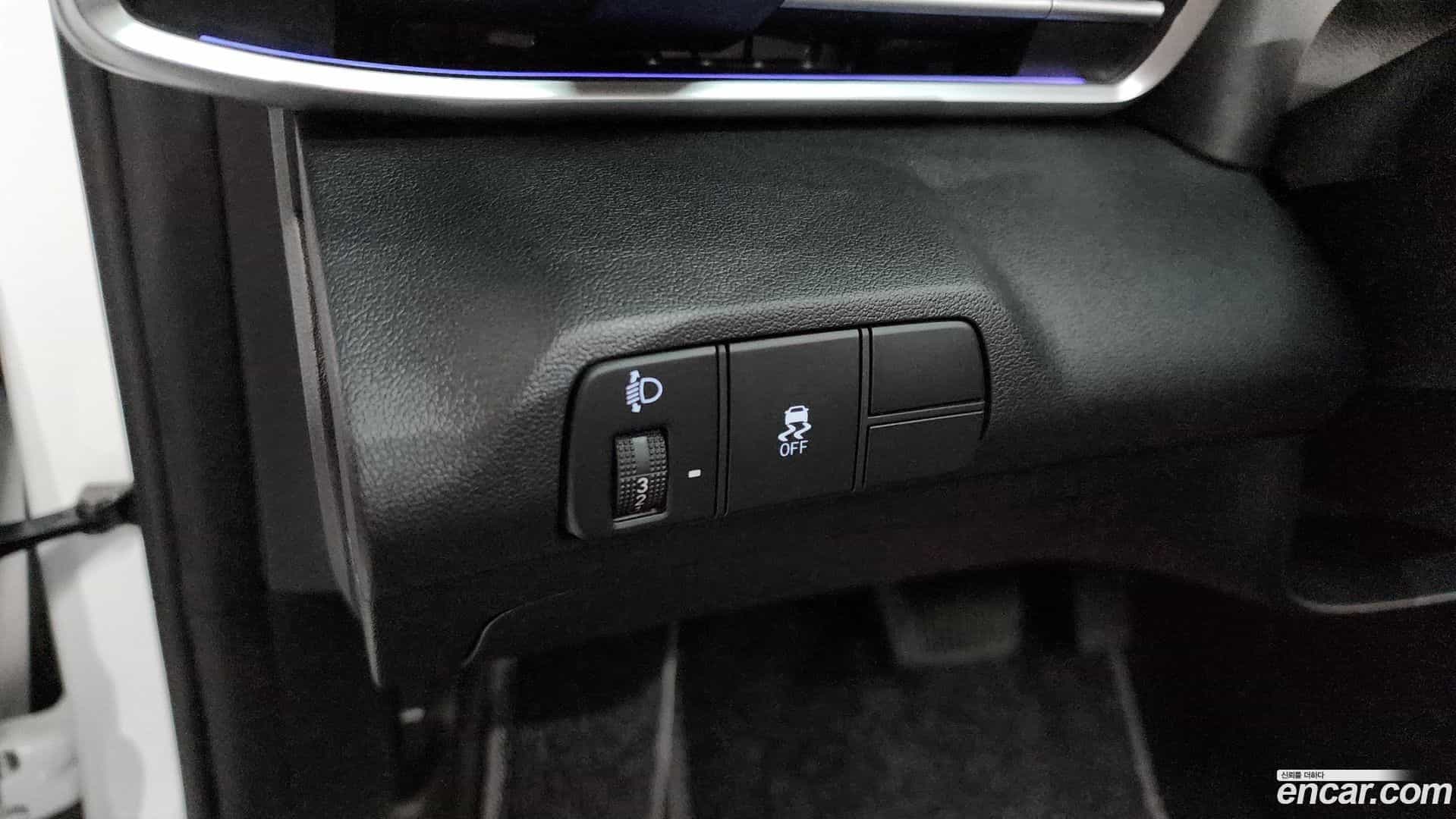 AVANTE Hyundai 2025.10-OPTION-023
