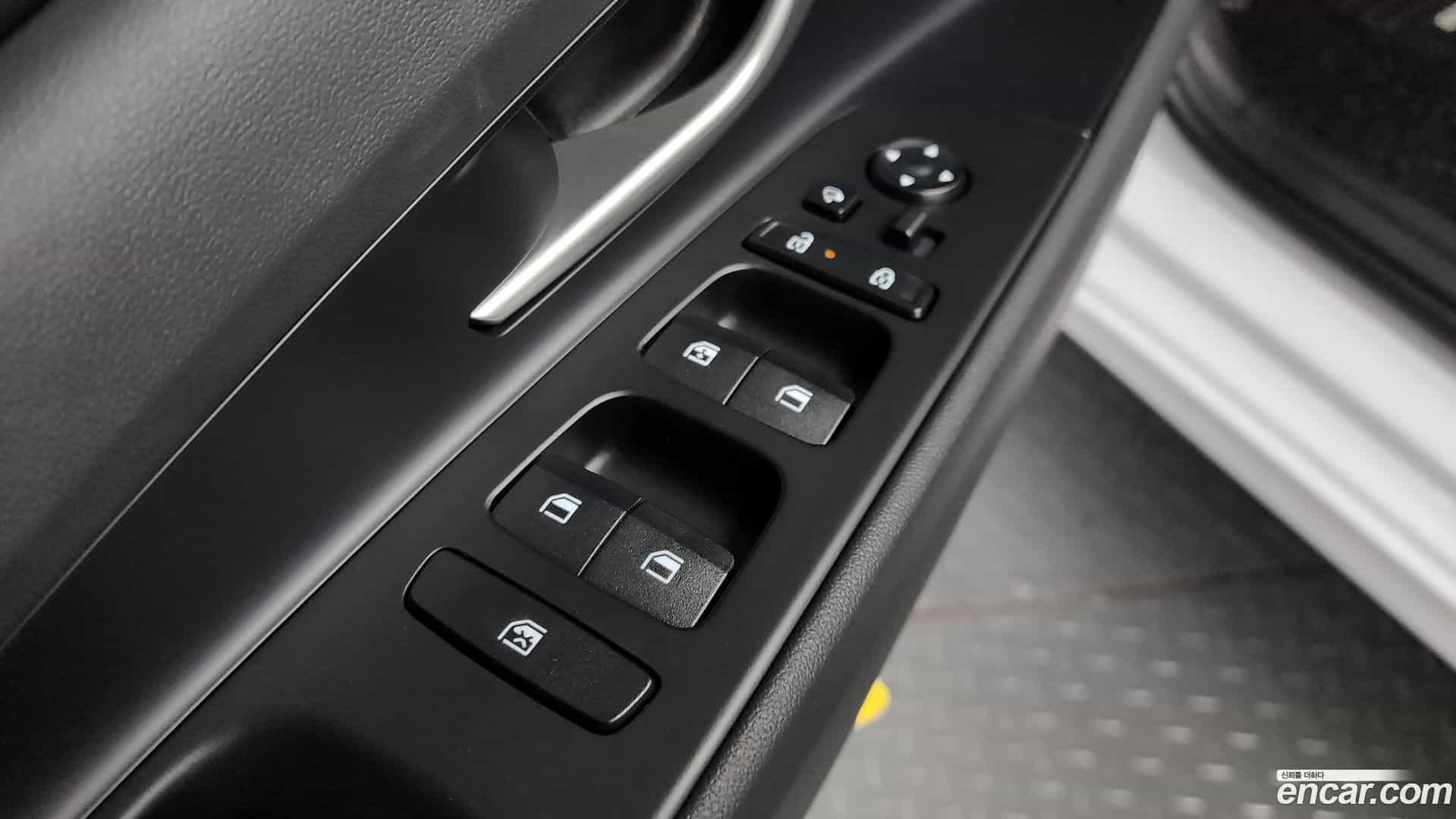 AVANTE Hyundai 2025.10-OPTION-041