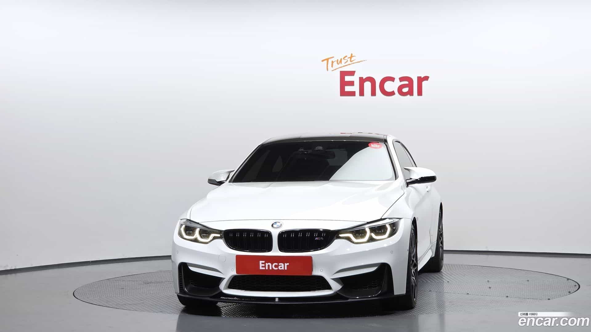 M4 BMW 2017.11-OUTER-003