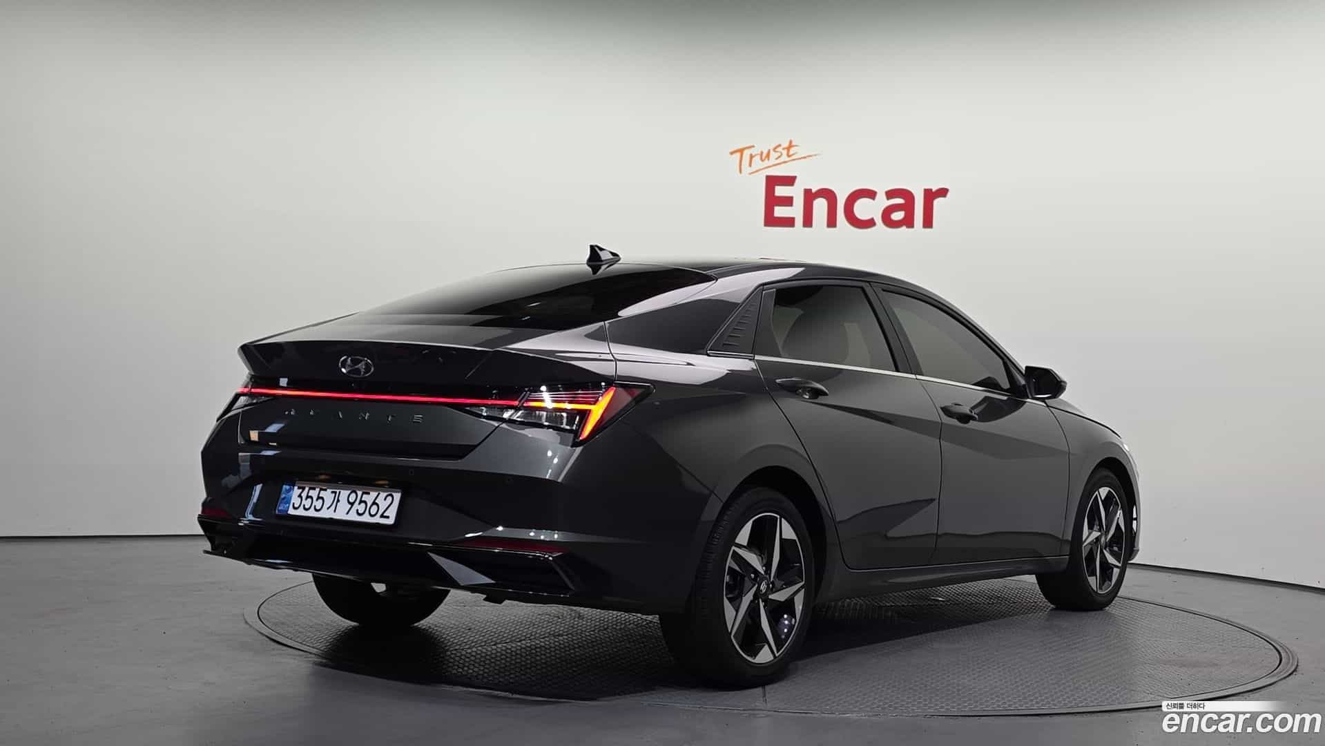 AVANTE Hyundai 2021.4-OUTER-002
