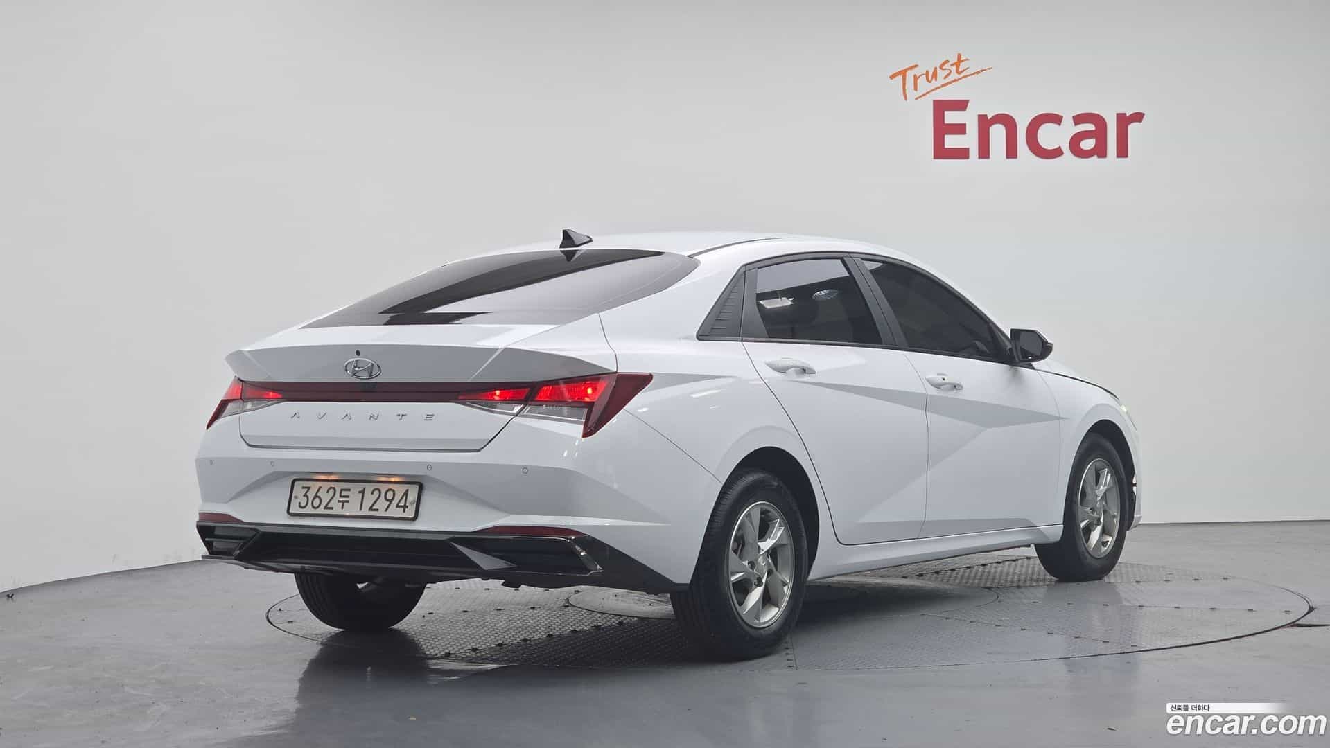 AVANTE Hyundai 2021.9-OUTER-002