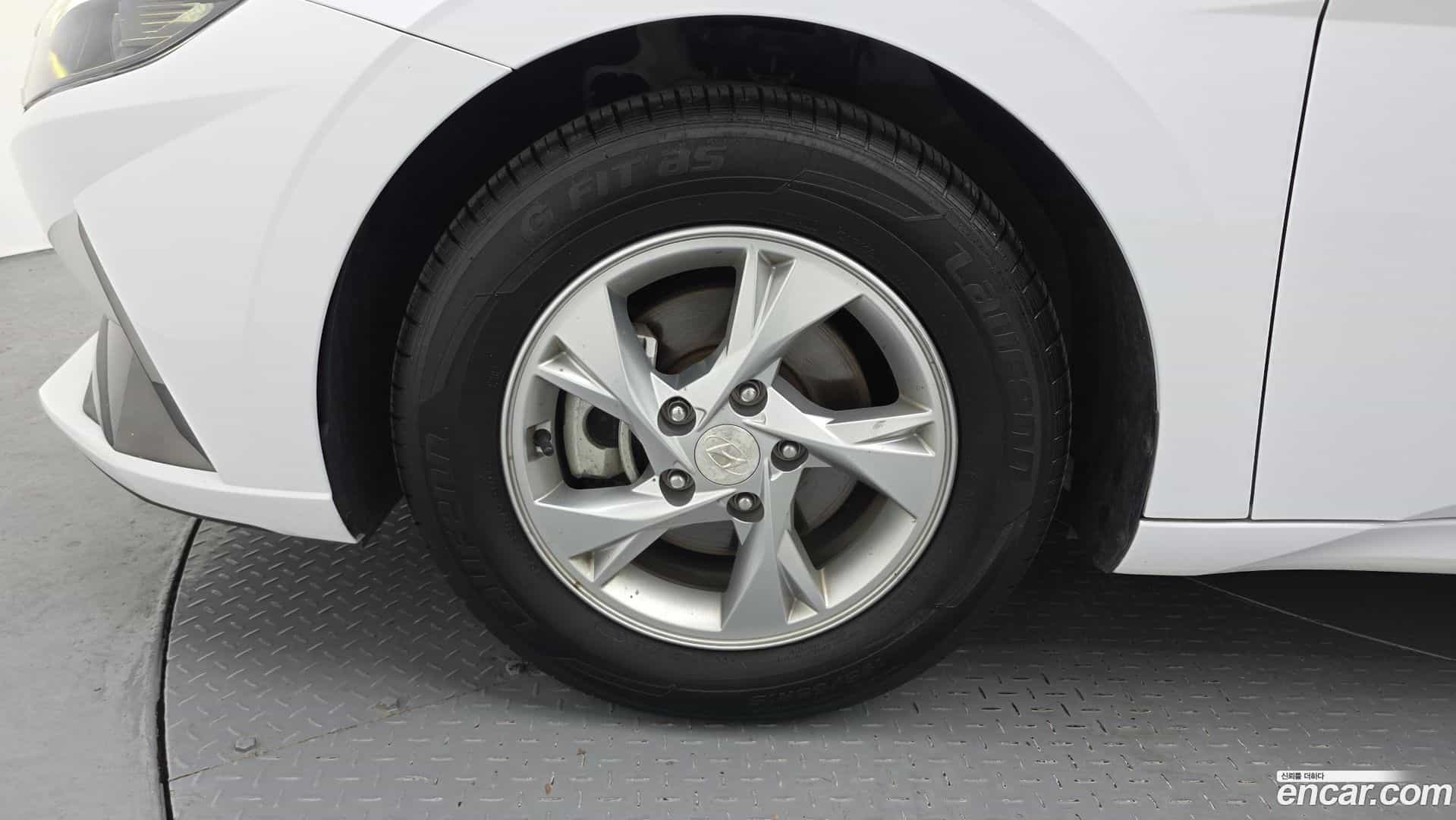AVANTE Hyundai 2021.9-OUTER-005