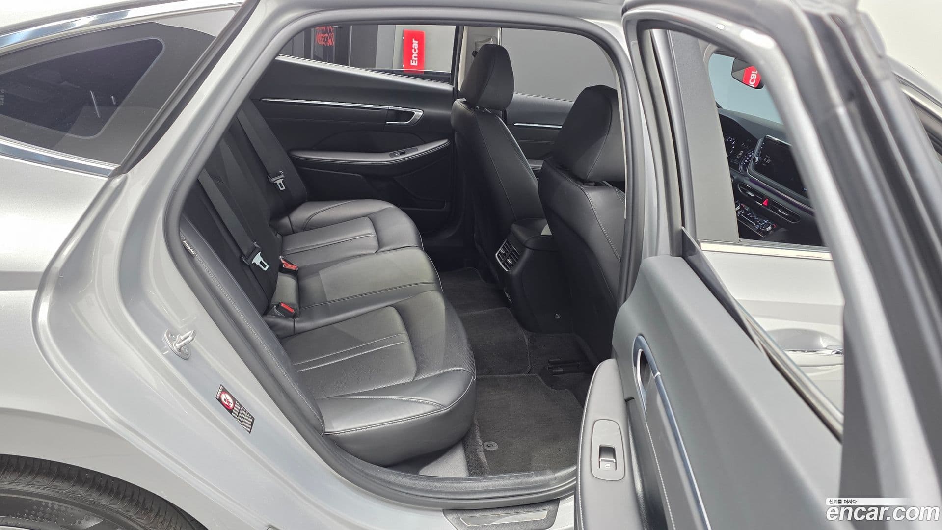 Main__Slider__Photo:Sonata Hyundai 2022.10-11