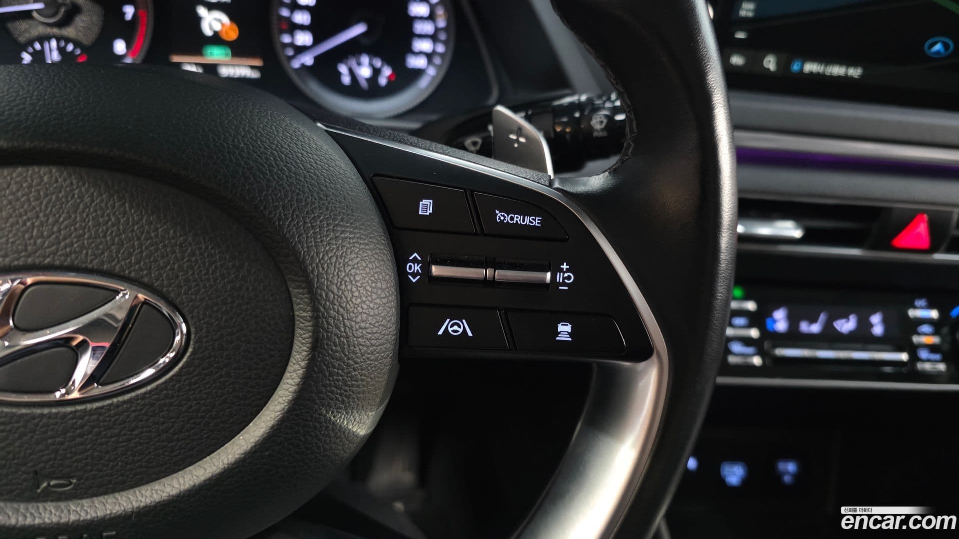 Main__Slider__Photo:Sonata Hyundai 2022.10-17