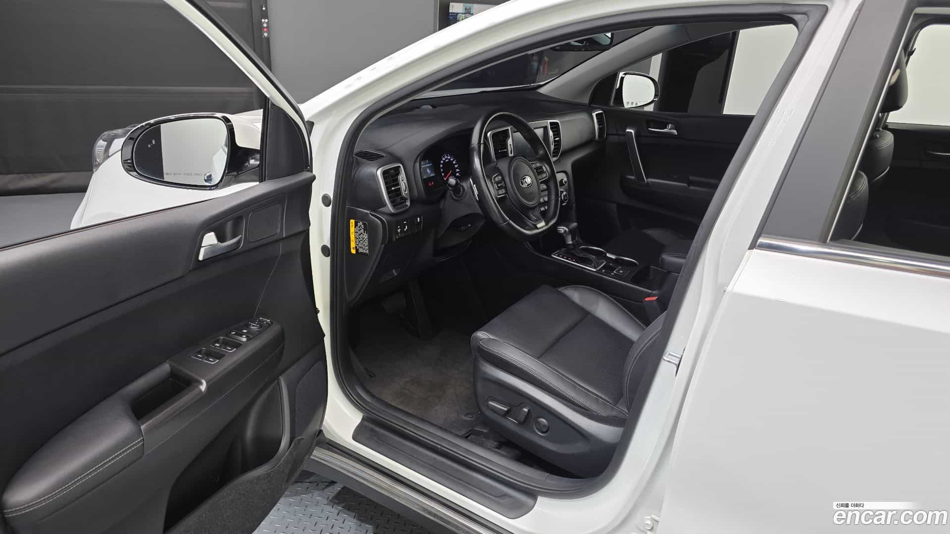 Sportage Kia 2017.2-INNER-010