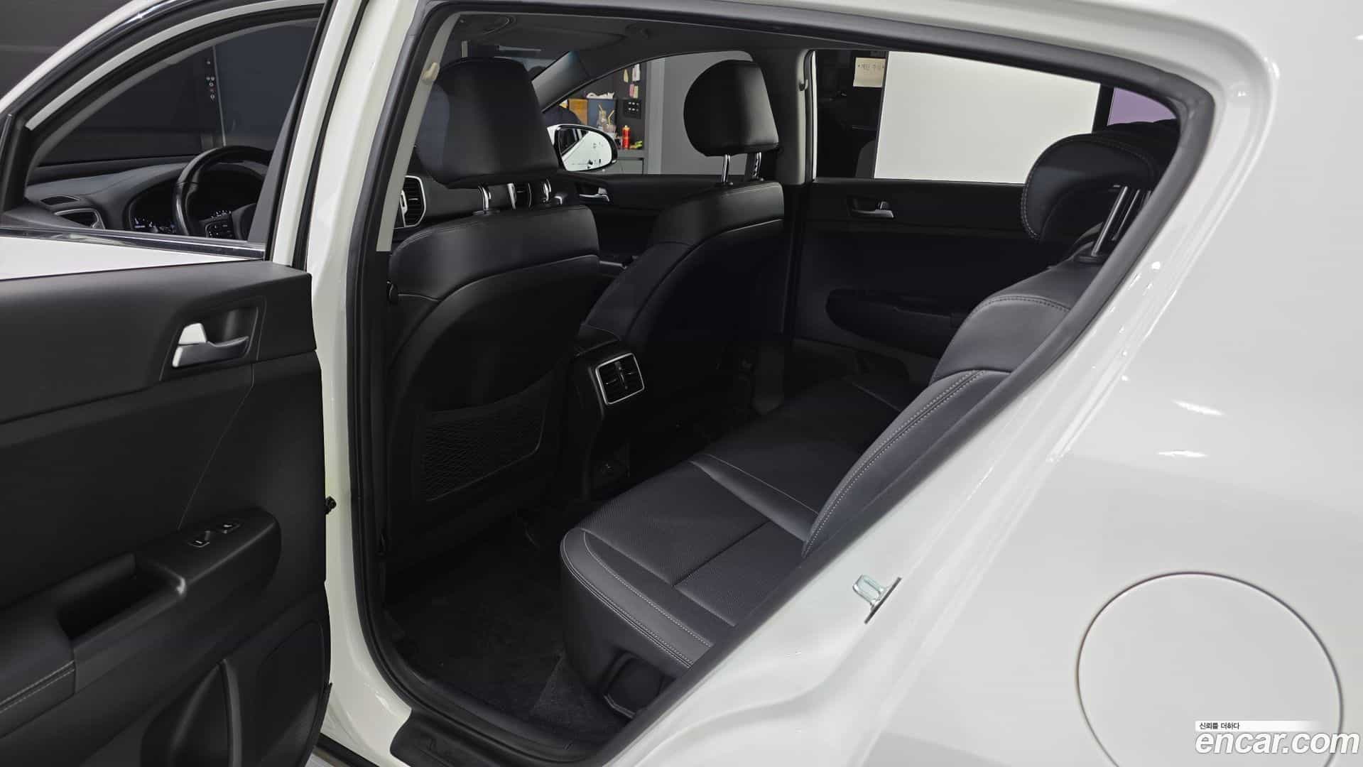 Sportage Kia 2017.2-OPTION-015