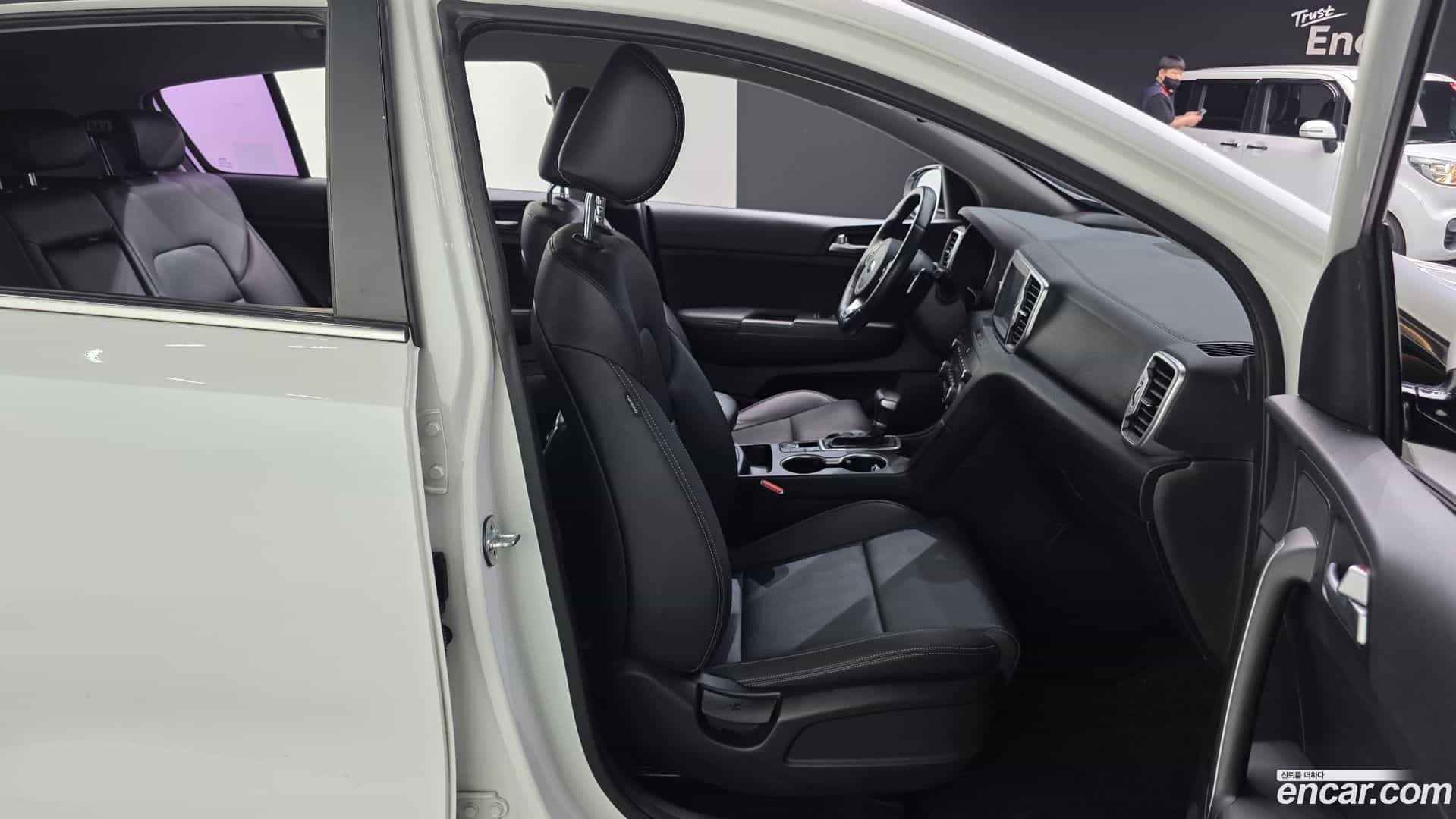 Sportage Kia 2017.2-OPTION-016