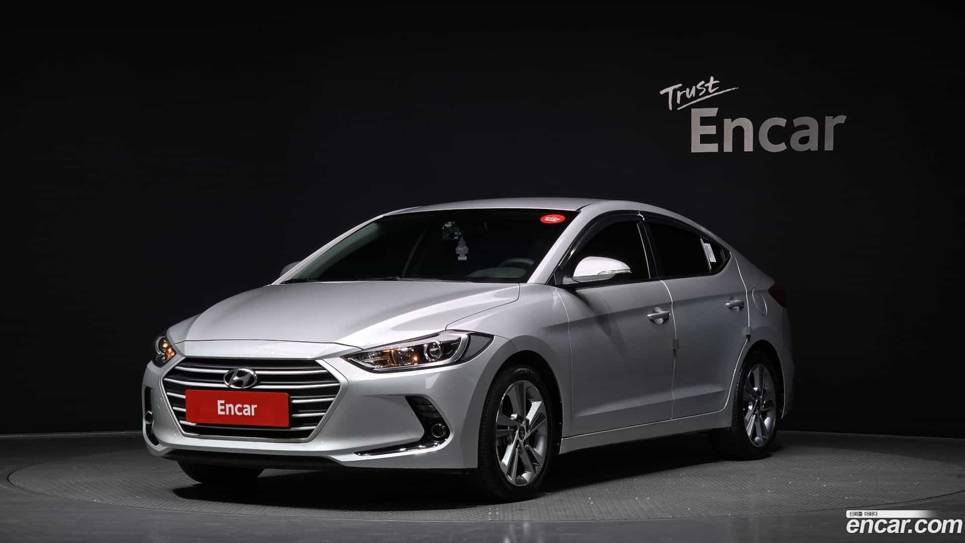 AVANTE Hyundai 2017.4-OUTER-001