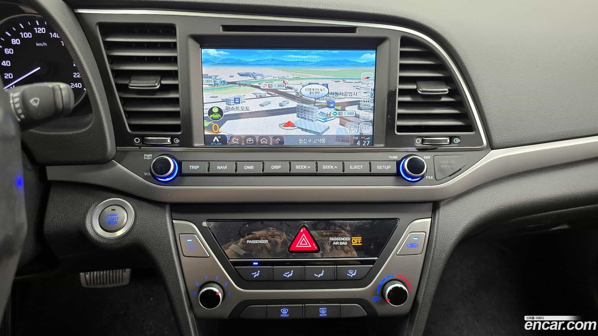 AVANTE Hyundai 2017.4-OPTION-018