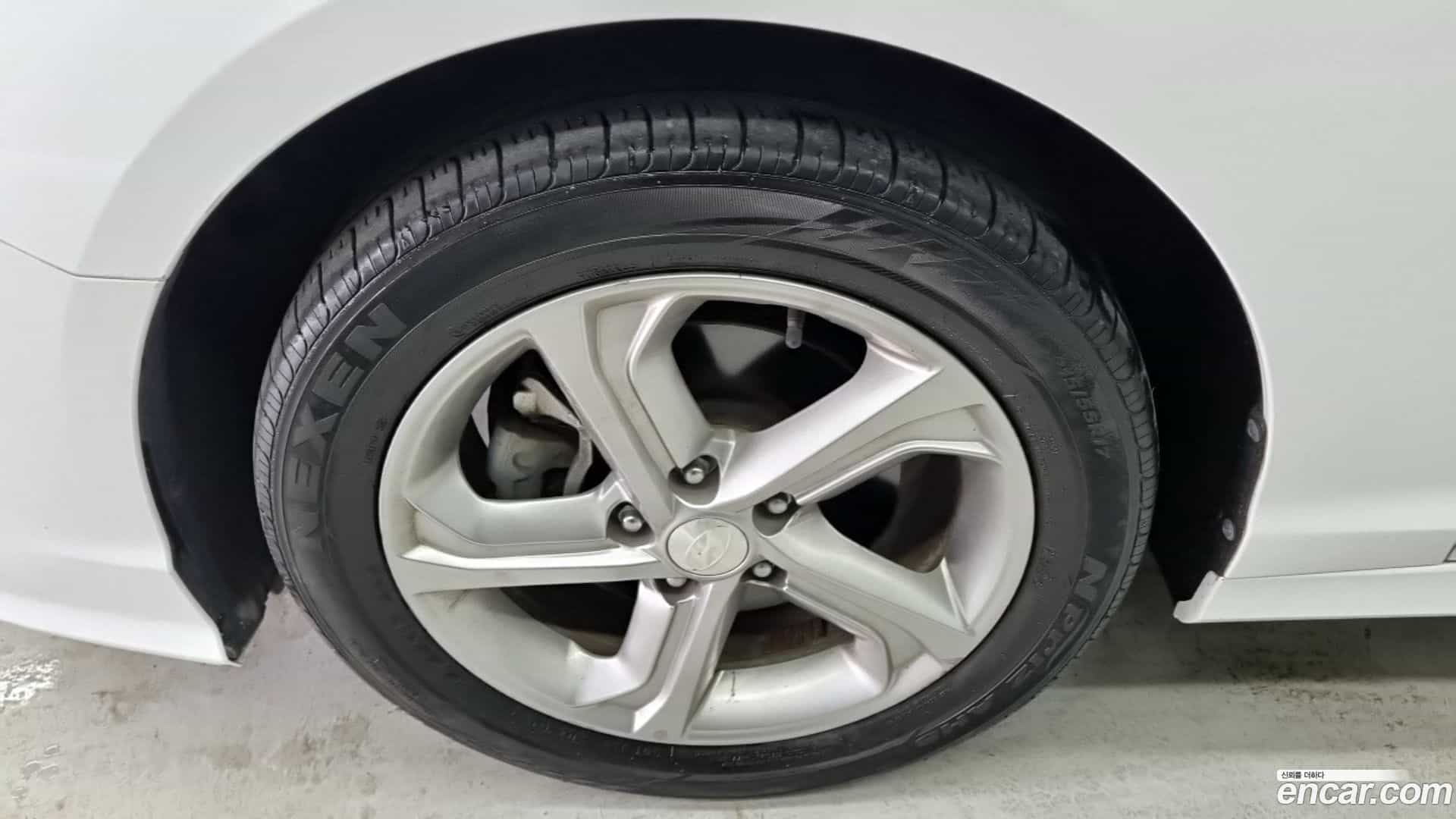 Sonata Hyundai 2019.2-OUTER-005