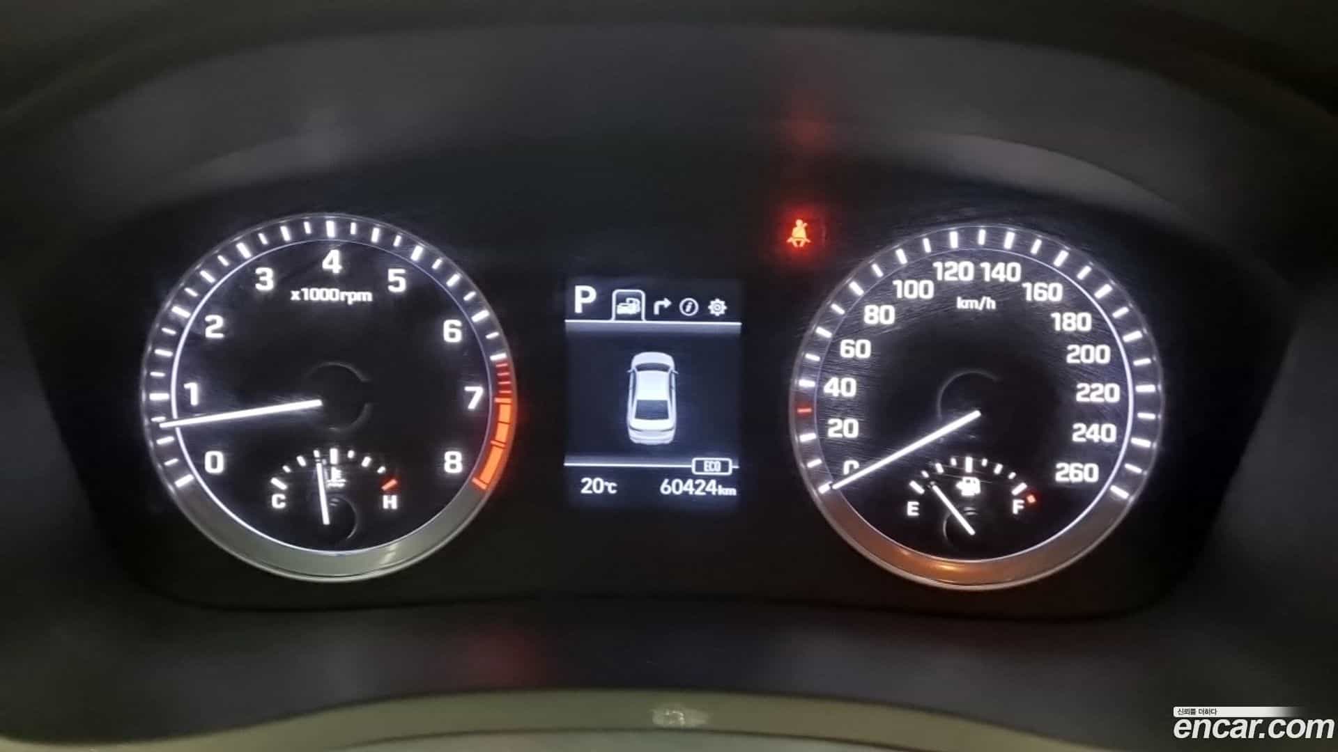 Sonata Hyundai 2019.2-INNER-008