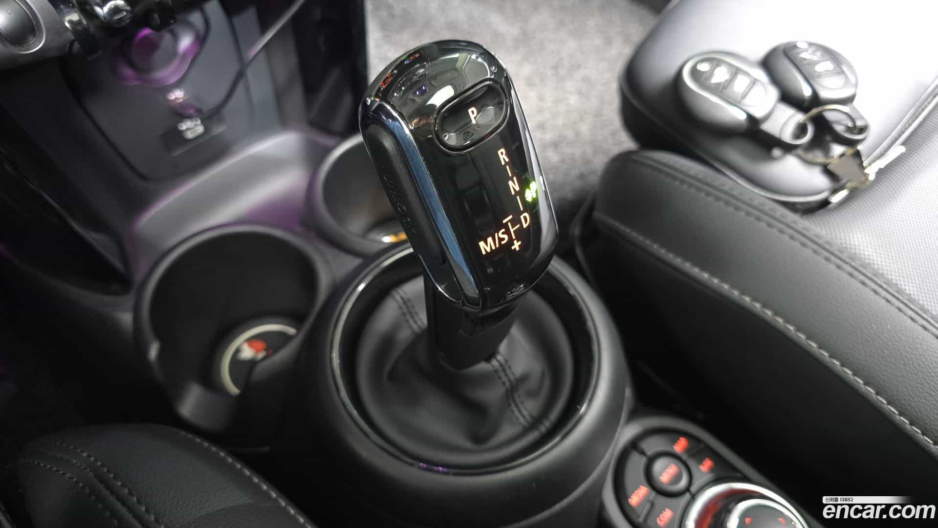 Cooper Mini 2022.4-INNER-009