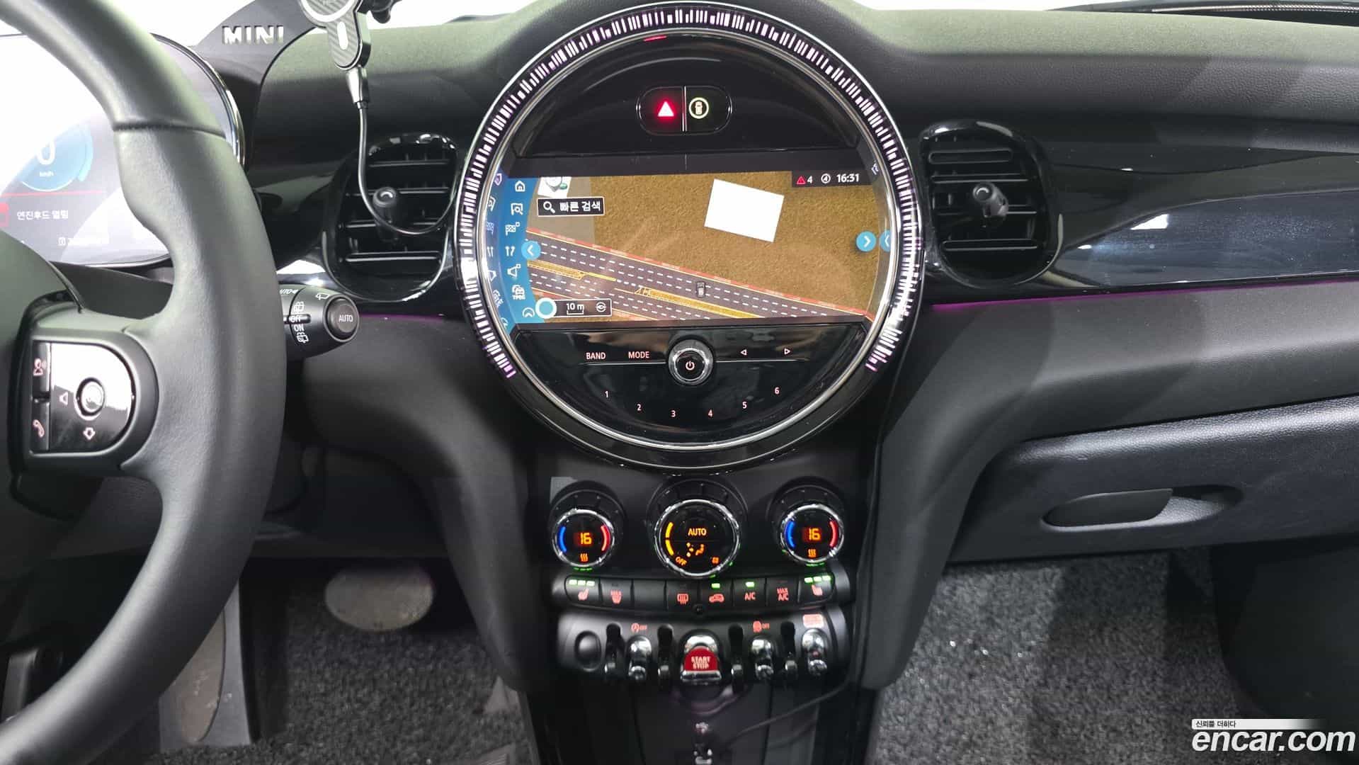 Cooper Mini 2022.4-OPTION-023