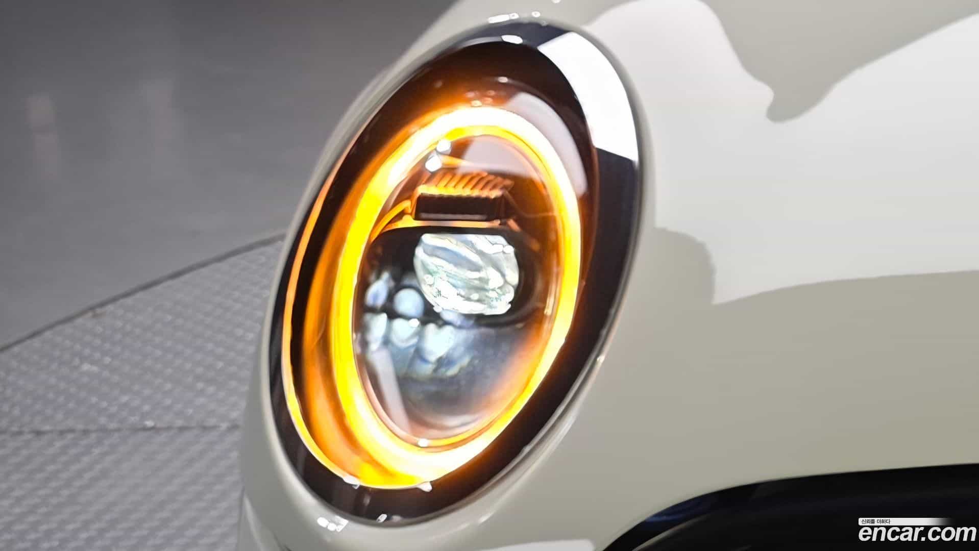 Cooper Mini 2022.4-OUTER-032