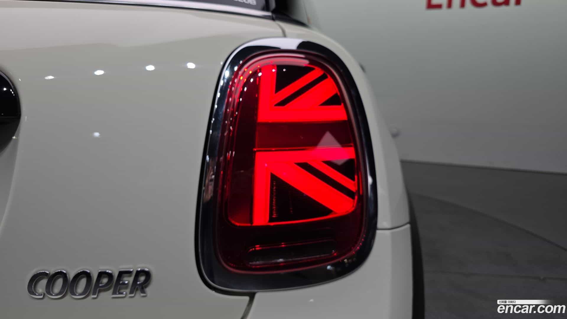 Cooper Mini 2022.4-OUTER-033