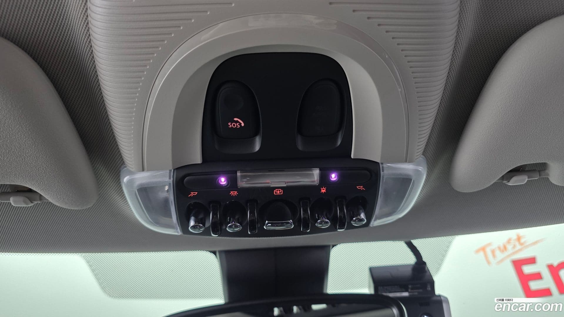 Main__Slider__Photo:Cooper Mini 2022.4-30