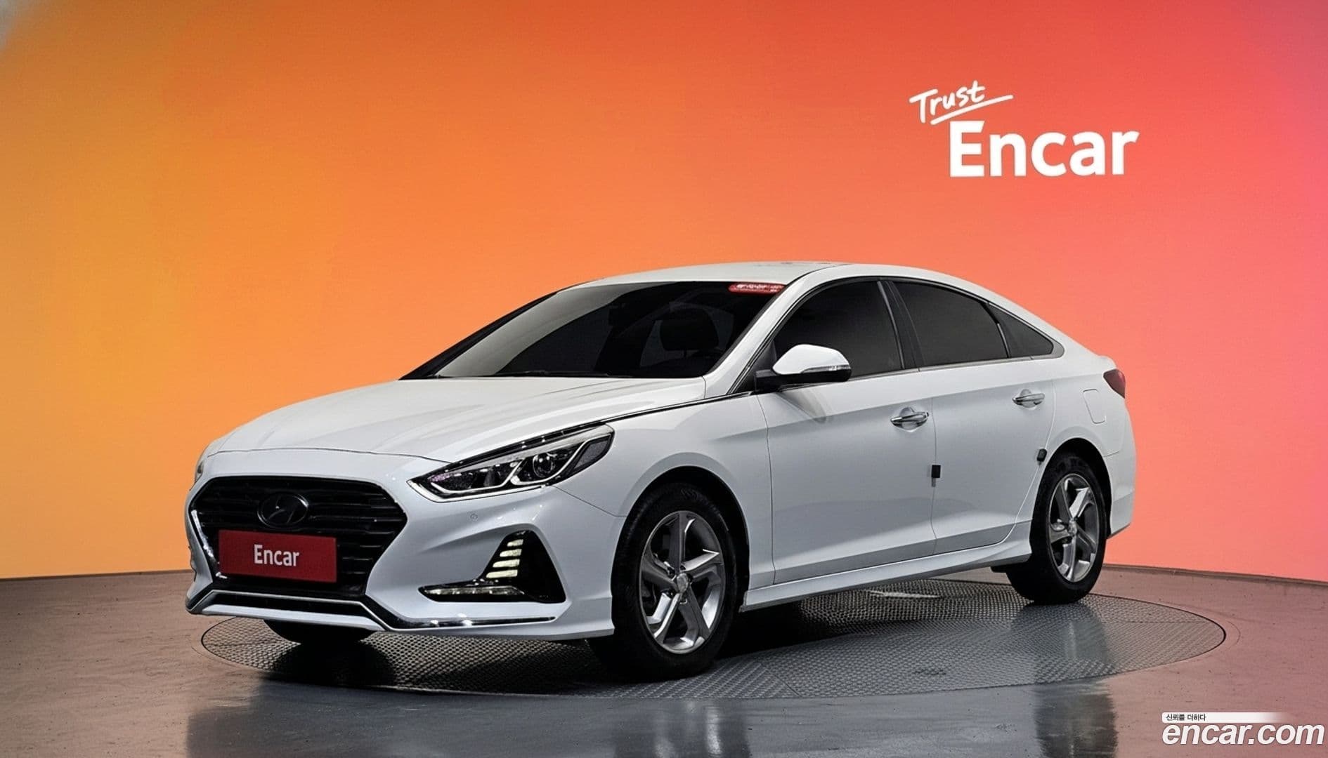 Main__Slider__Photo:Sonata Hyundai 2019.1-0