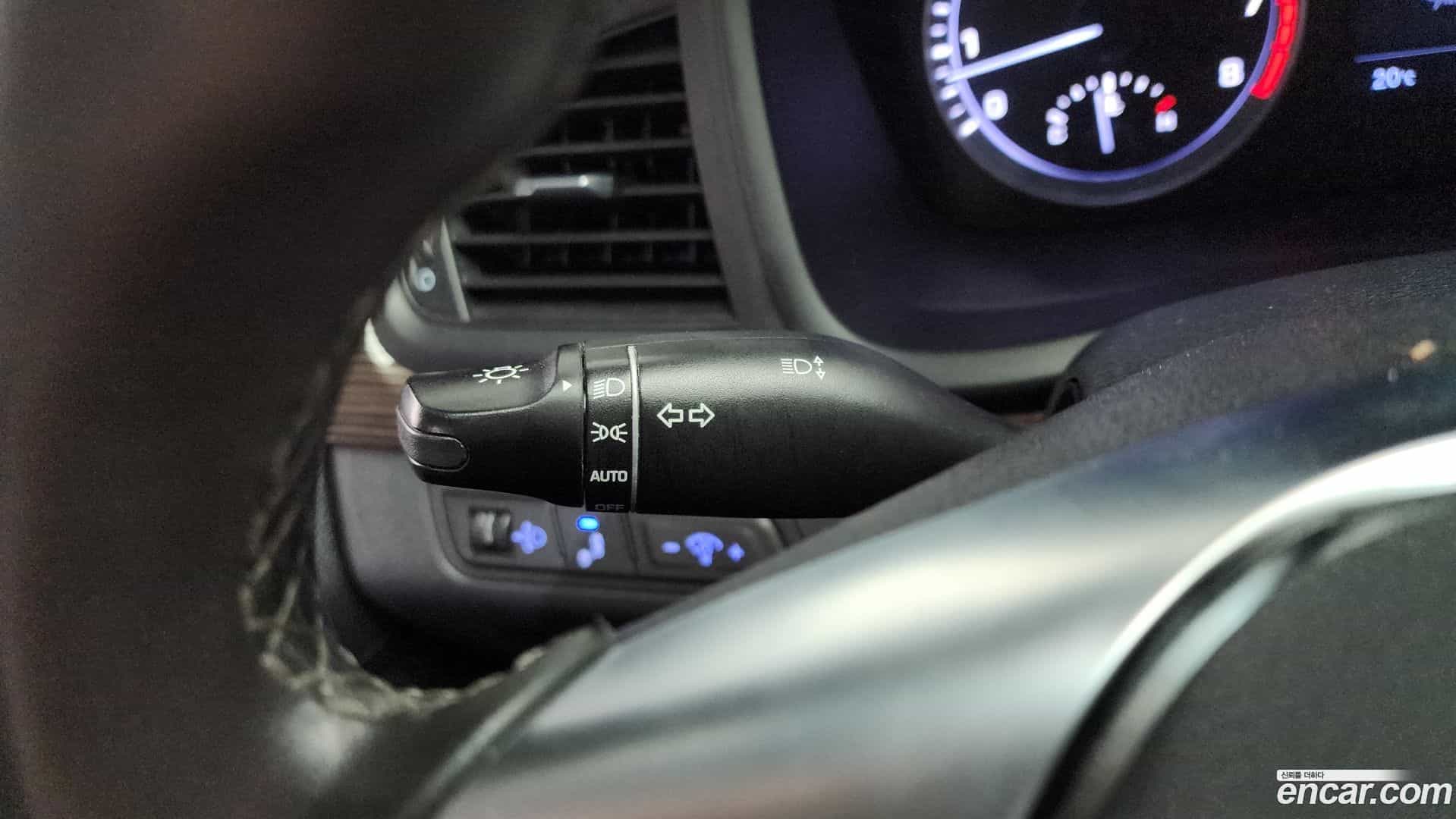 Sonata Hyundai 2019.1-OPTION-041