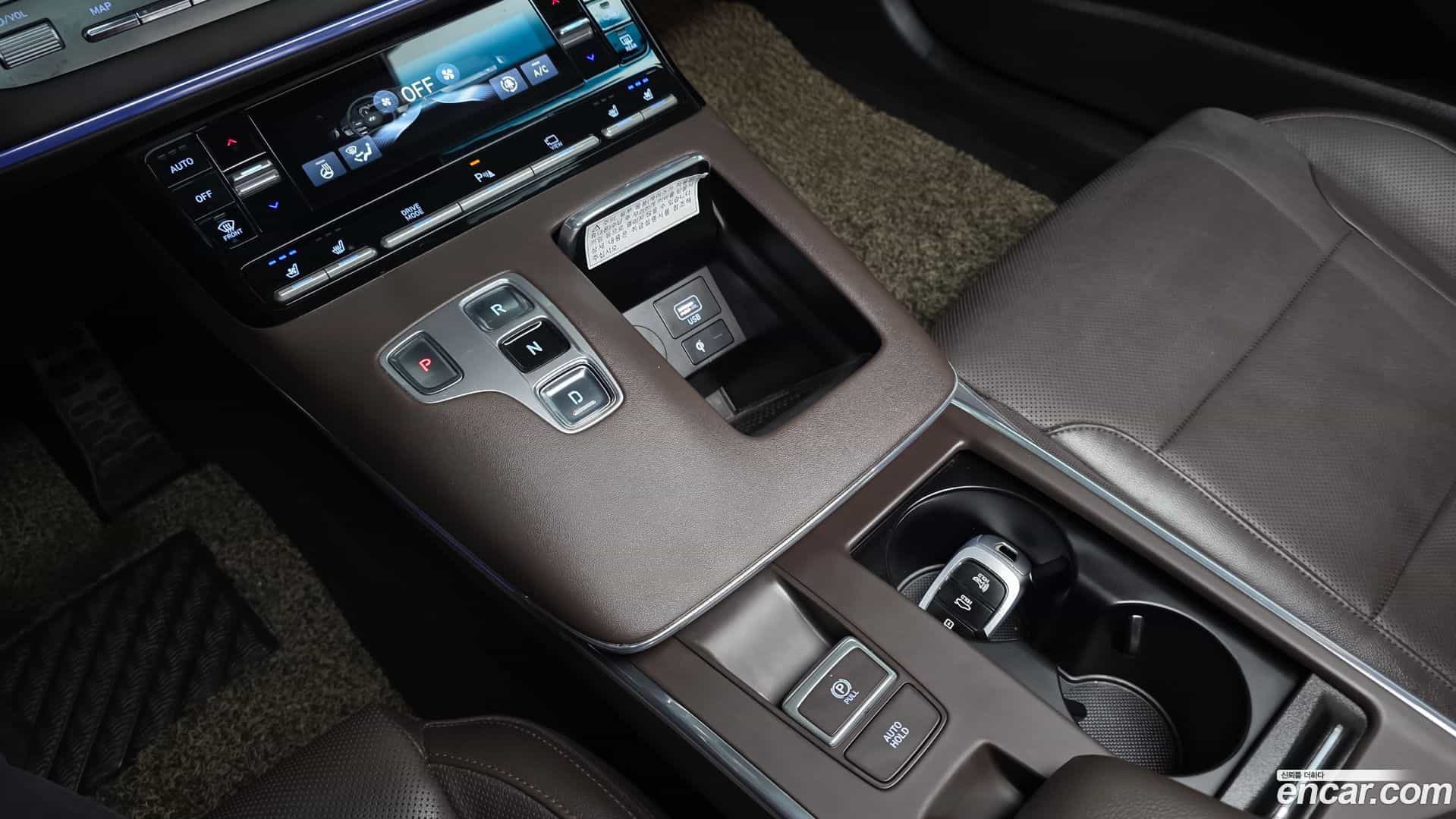 Grandeur Hyundai 2020.0-INNER-009