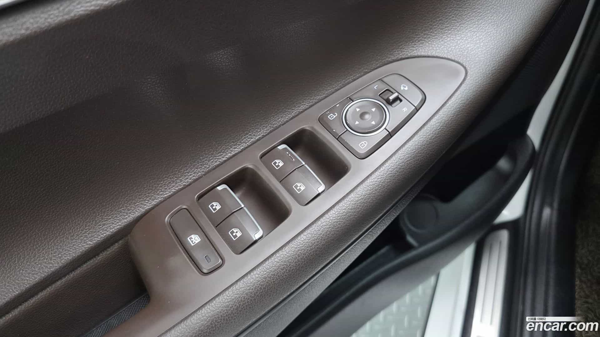 Grandeur Hyundai 2020.0-OPTION-021