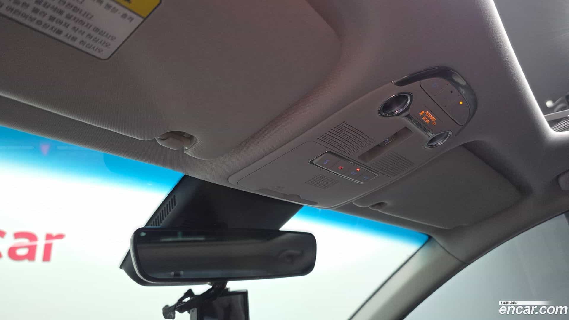 Grandeur Hyundai 2020.0-OPTION-040