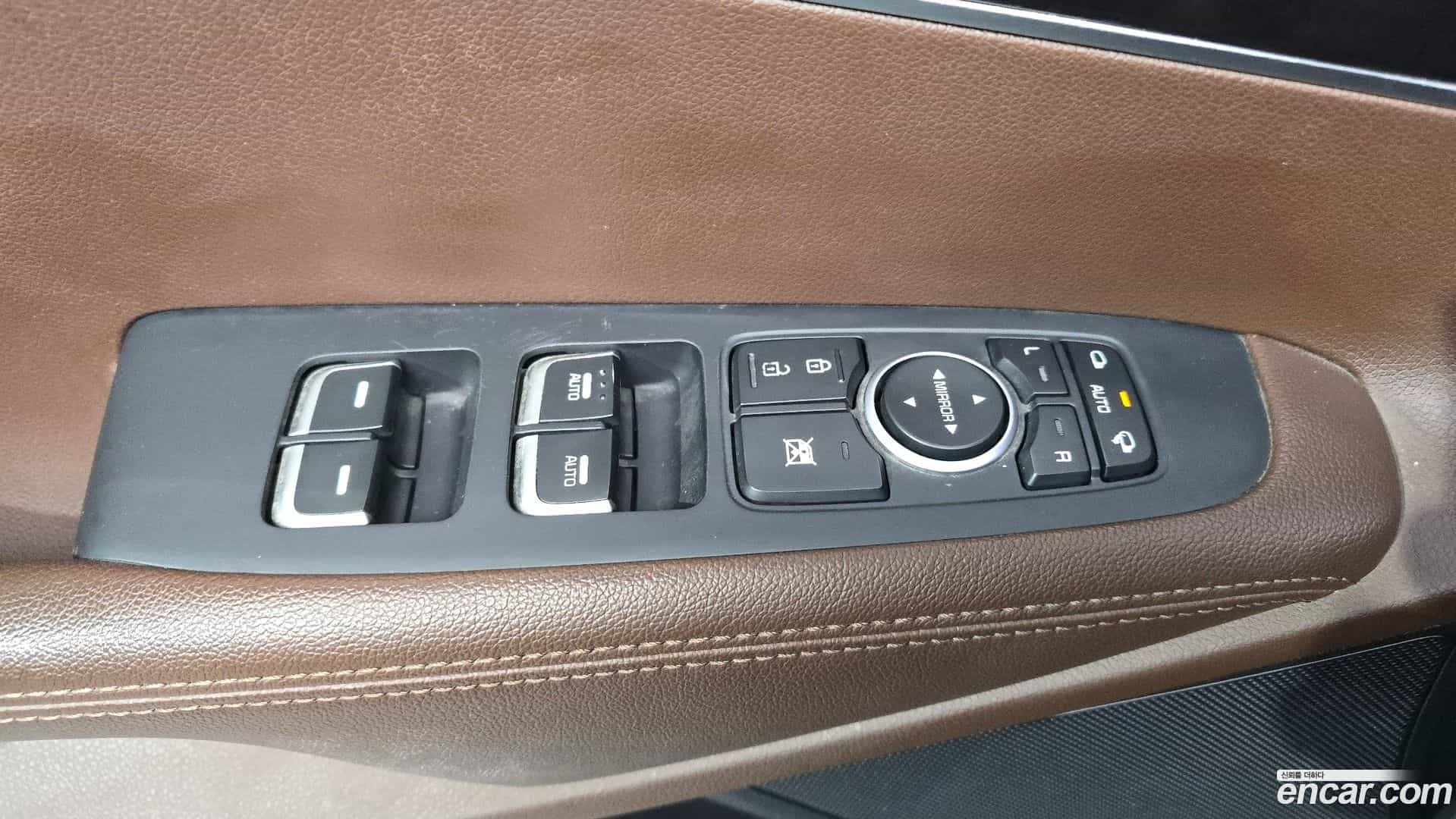 Sorento Kia 2015.10-OPTION-045