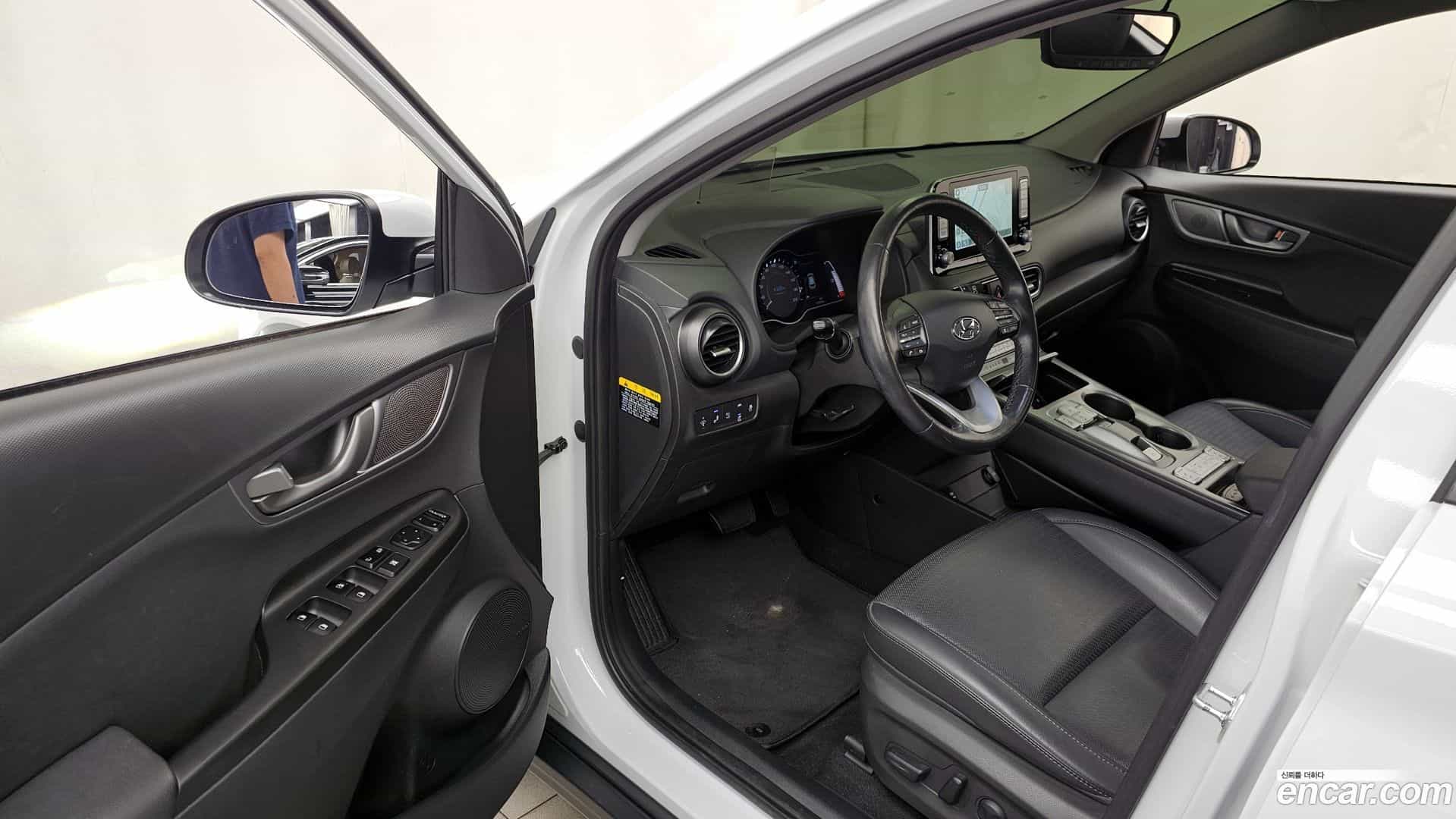 Kona Hyundai 2020.3-INNER-010