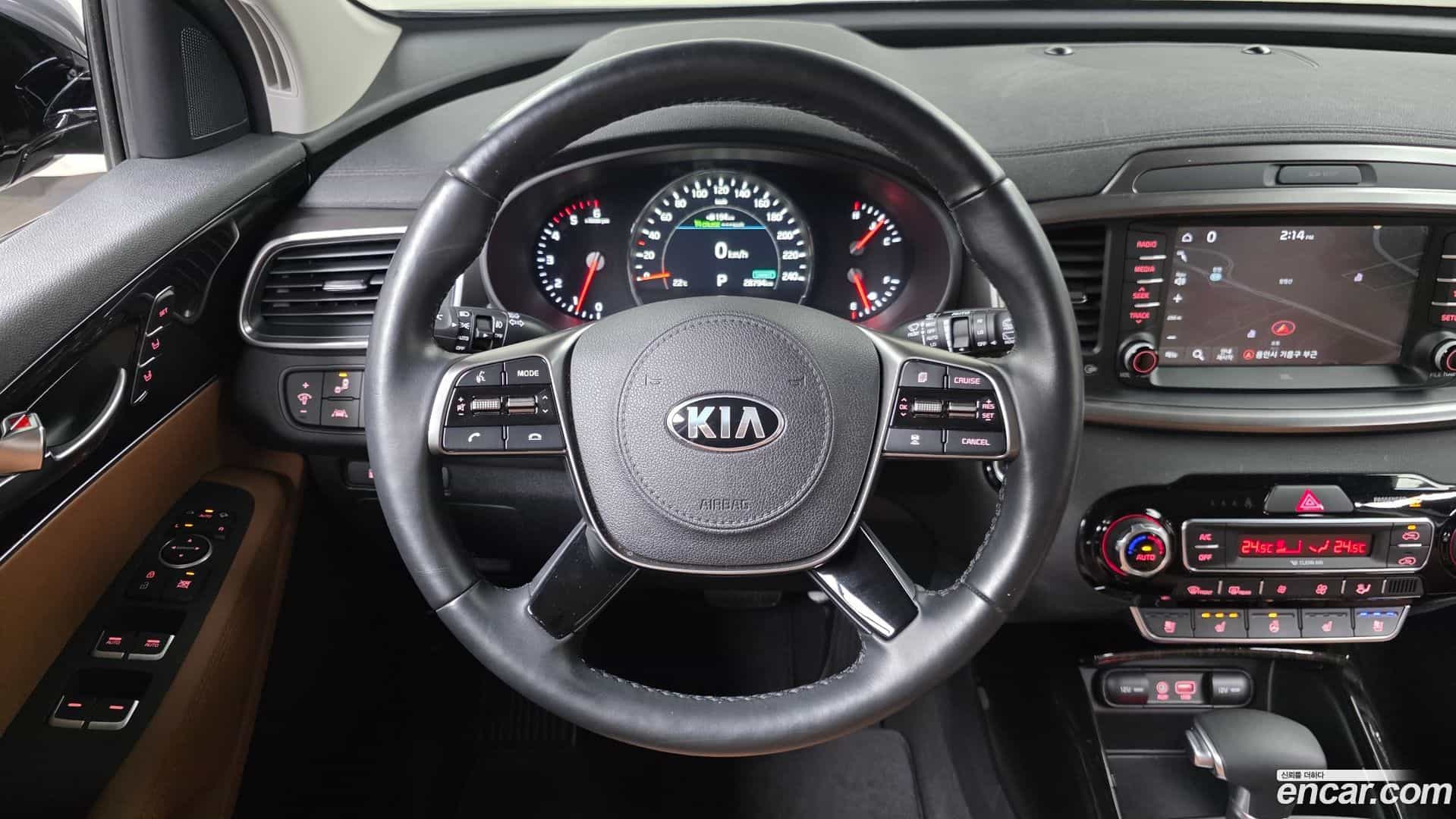 Sorento Kia 2019.5-OPTION-040