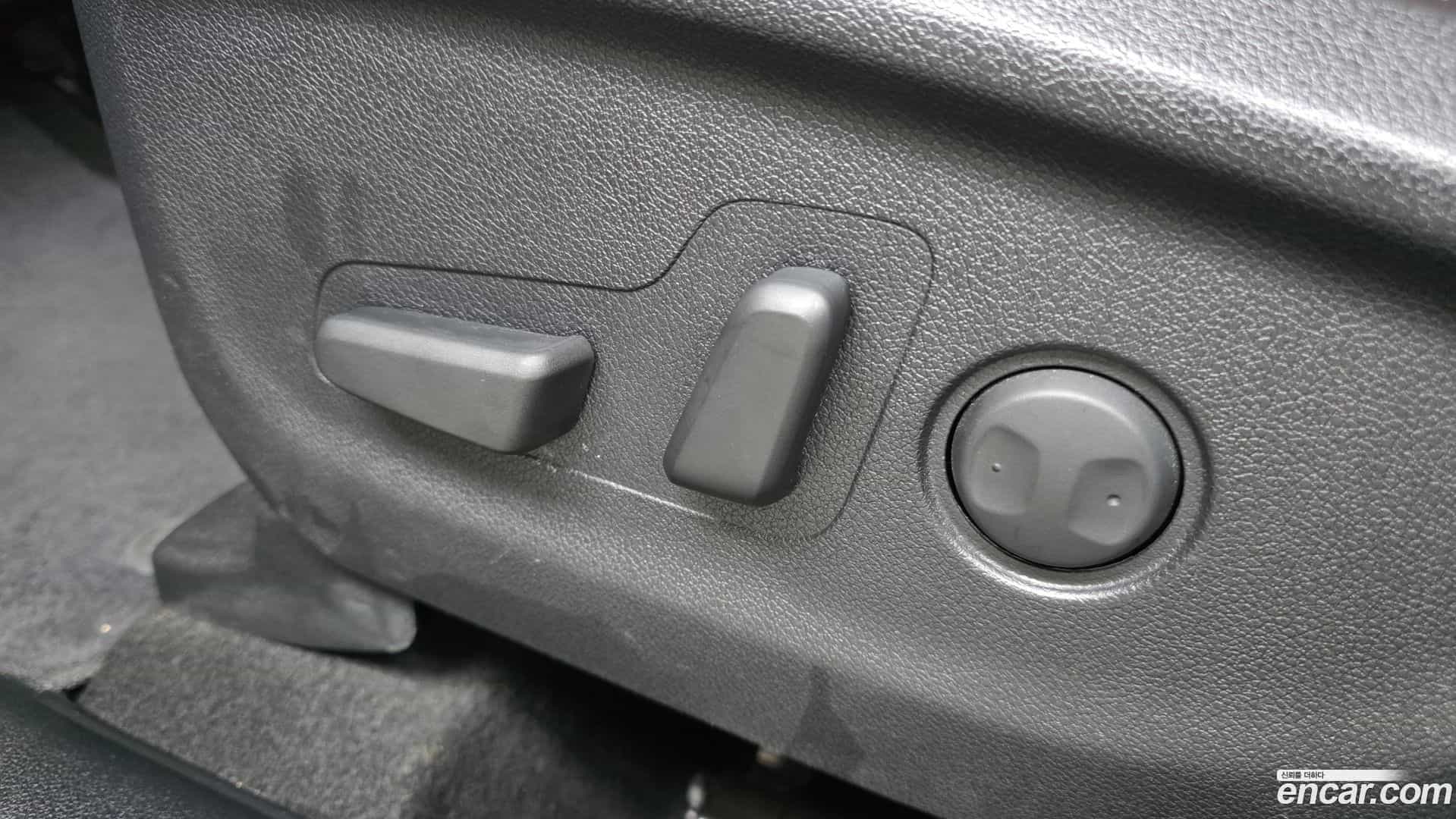 Sorento Kia 2019.5-OPTION-045