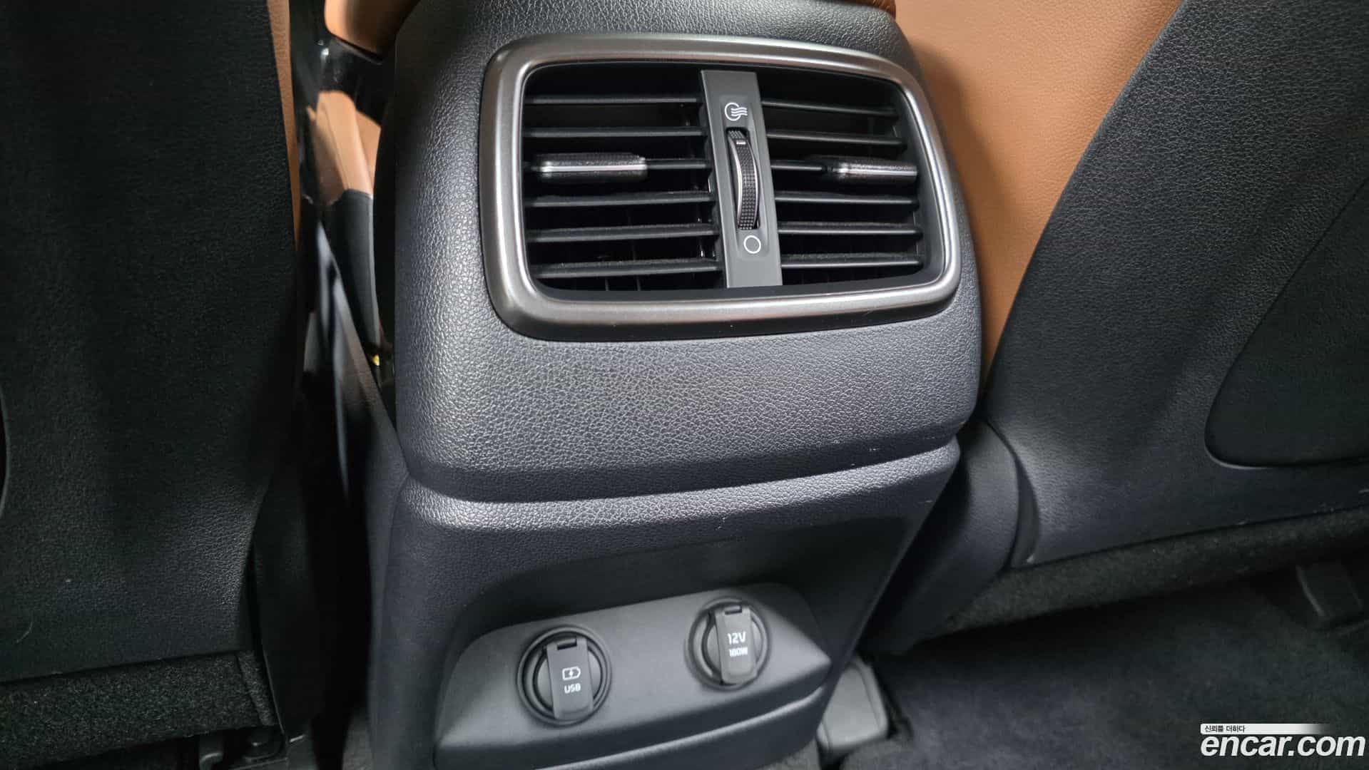 Sorento Kia 2019.5-OPTION-047