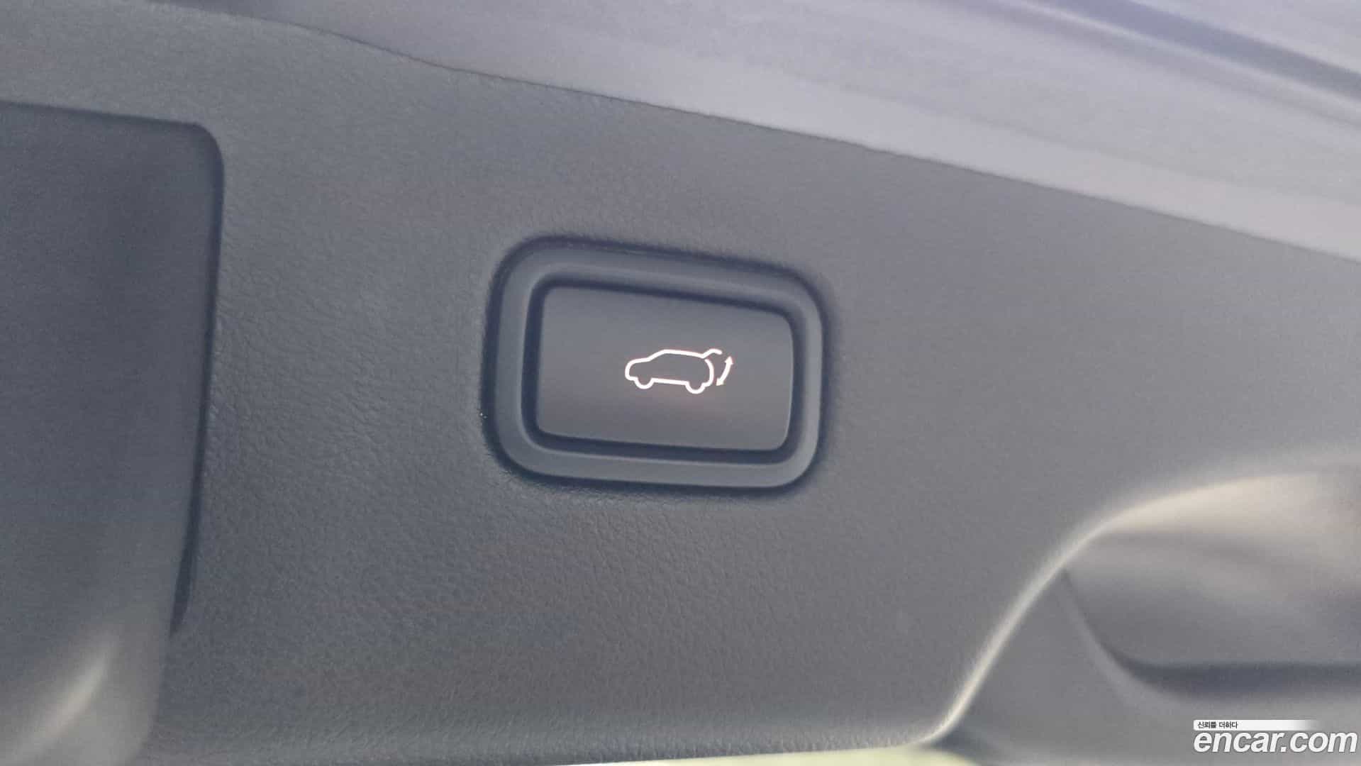 Sorento Kia 2019.5-OPTION-048