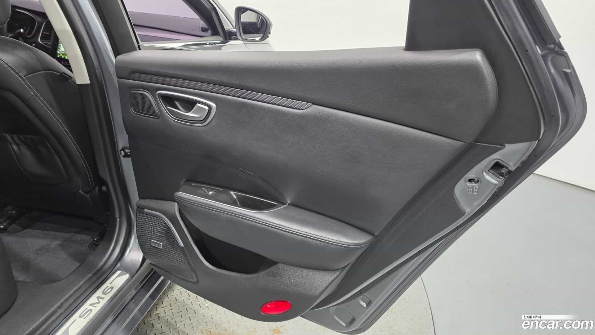 SM6 Renault Korea 2017.11-INNER-035