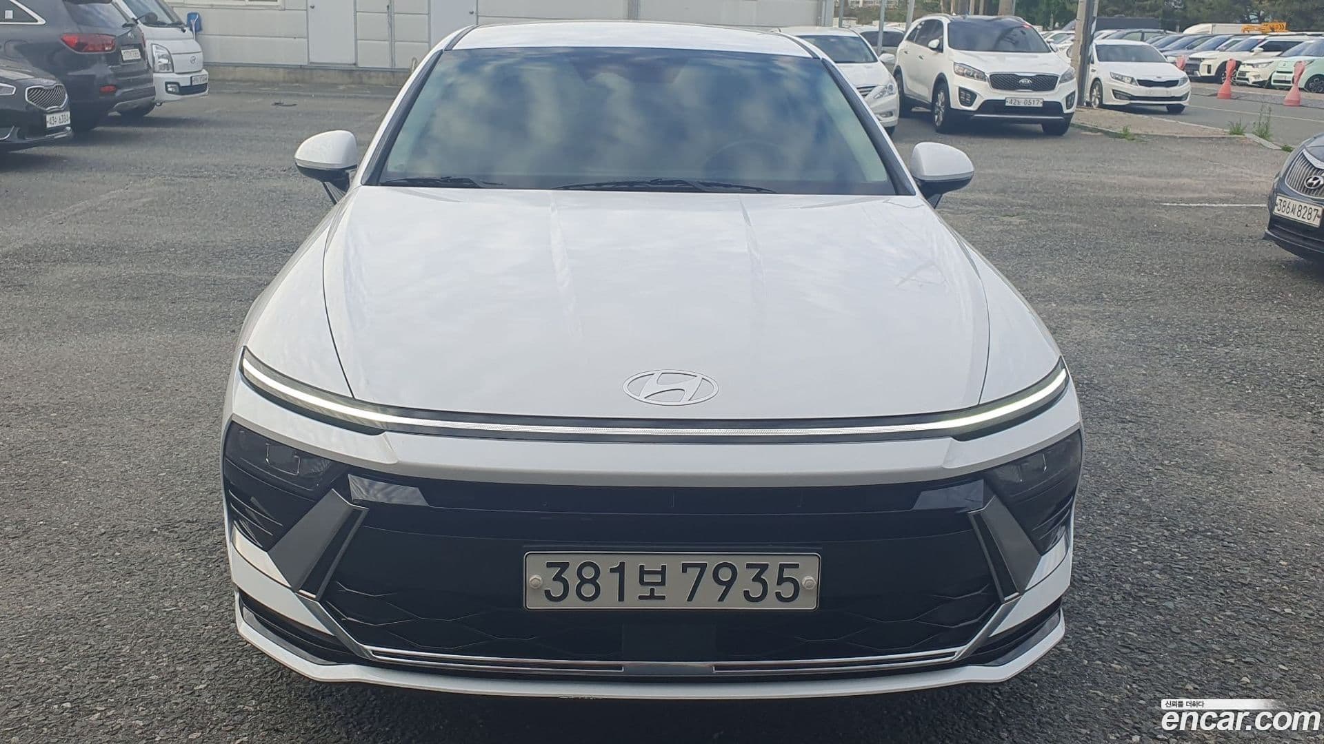 Main__Slider__Photo:Sonata Hyundai 2023.6-0