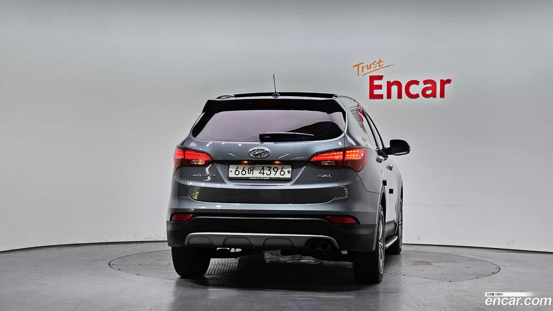 Santafe Hyundai 2014.7-OUTER-004