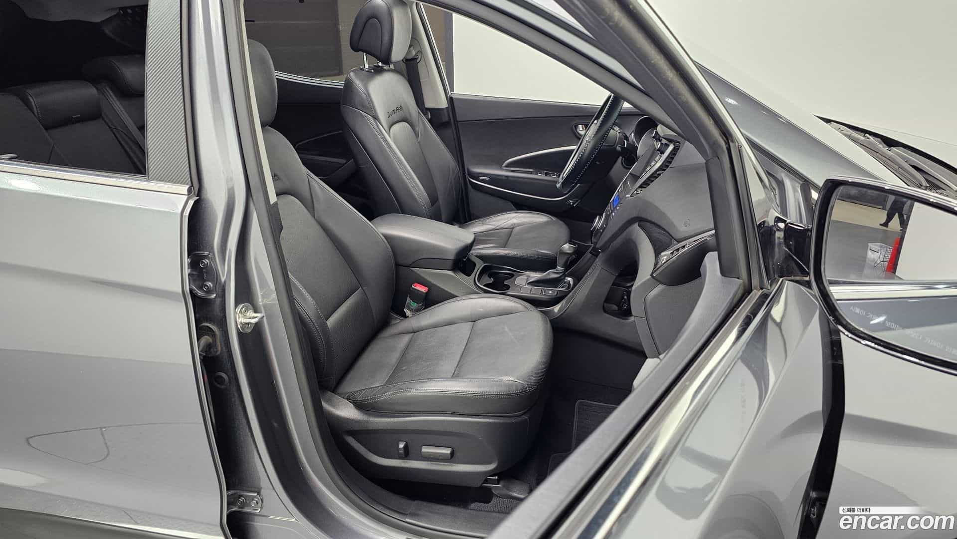 Santafe Hyundai 2014.7-INNER-010