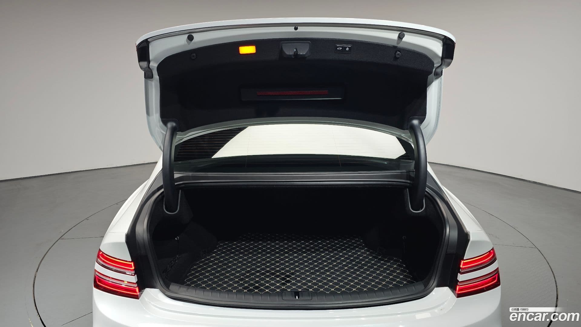 Main__Slider__Photo:G80 Genesis 2025.5-35