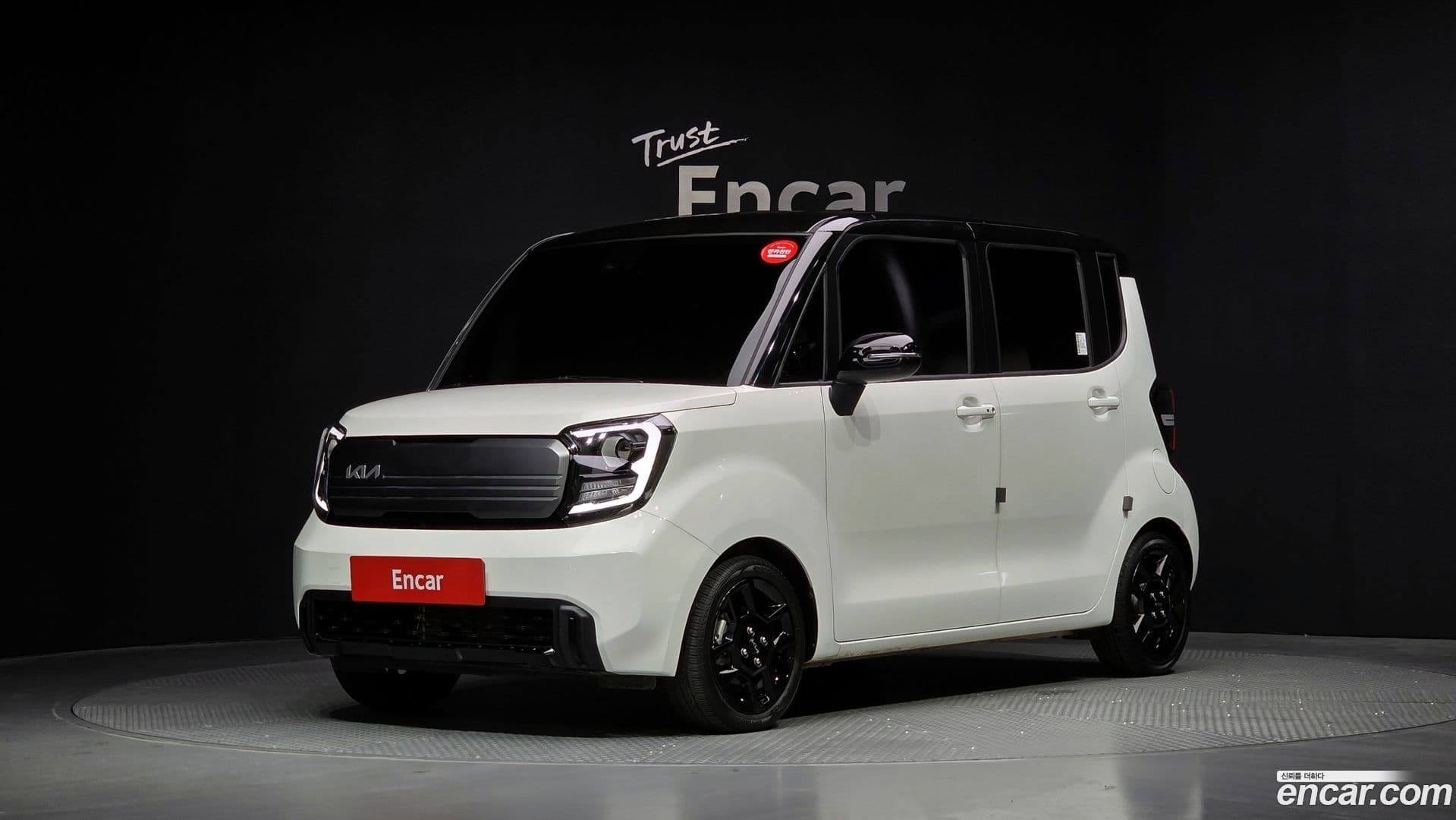Main__Slider__Photo:RAY Kia 2024.3-0