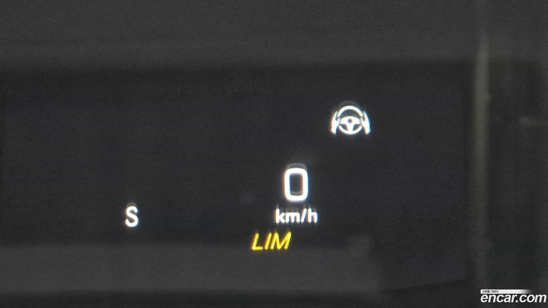C-Class Mercedes-Benz 2021.4-OPTION-022