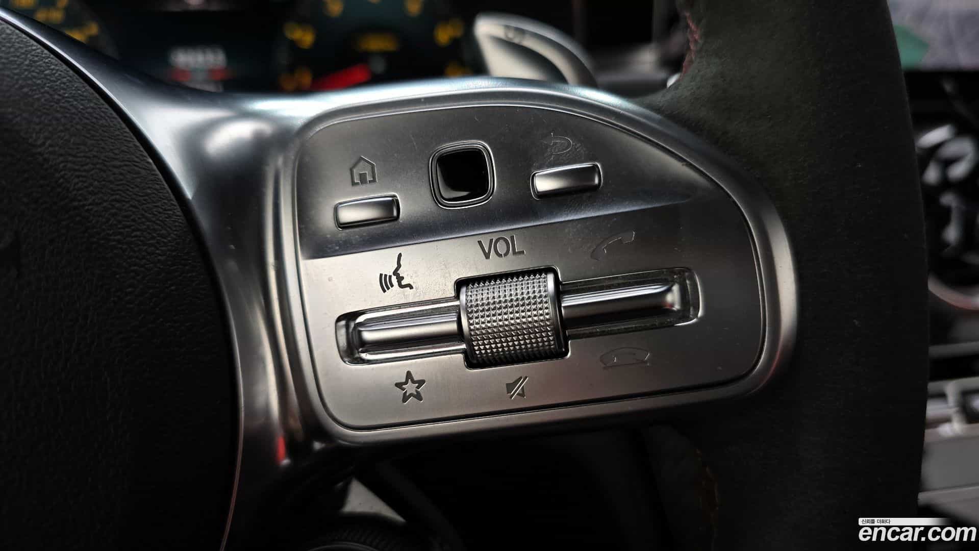 C-Class Mercedes-Benz 2021.4-OPTION-044