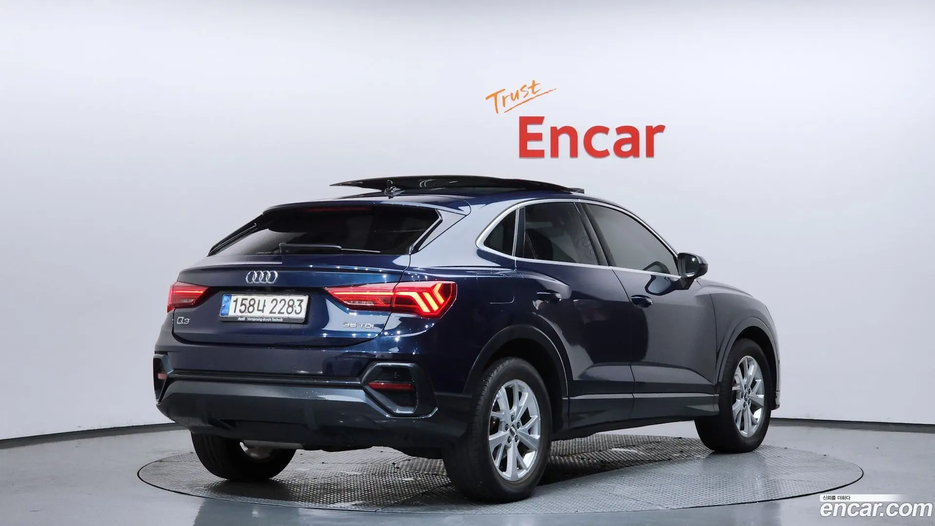 Main__Slider__Photo:Q3 Audi 2020.11-1