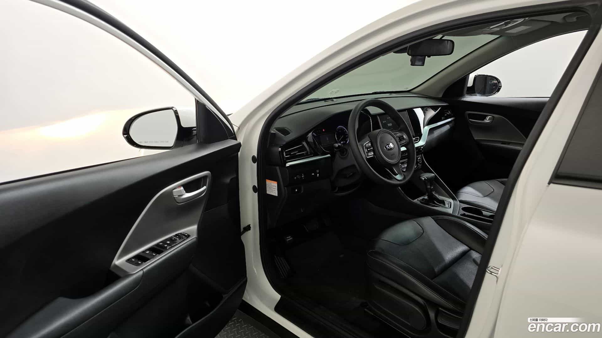 Niro Kia 2021.5-INNER-010