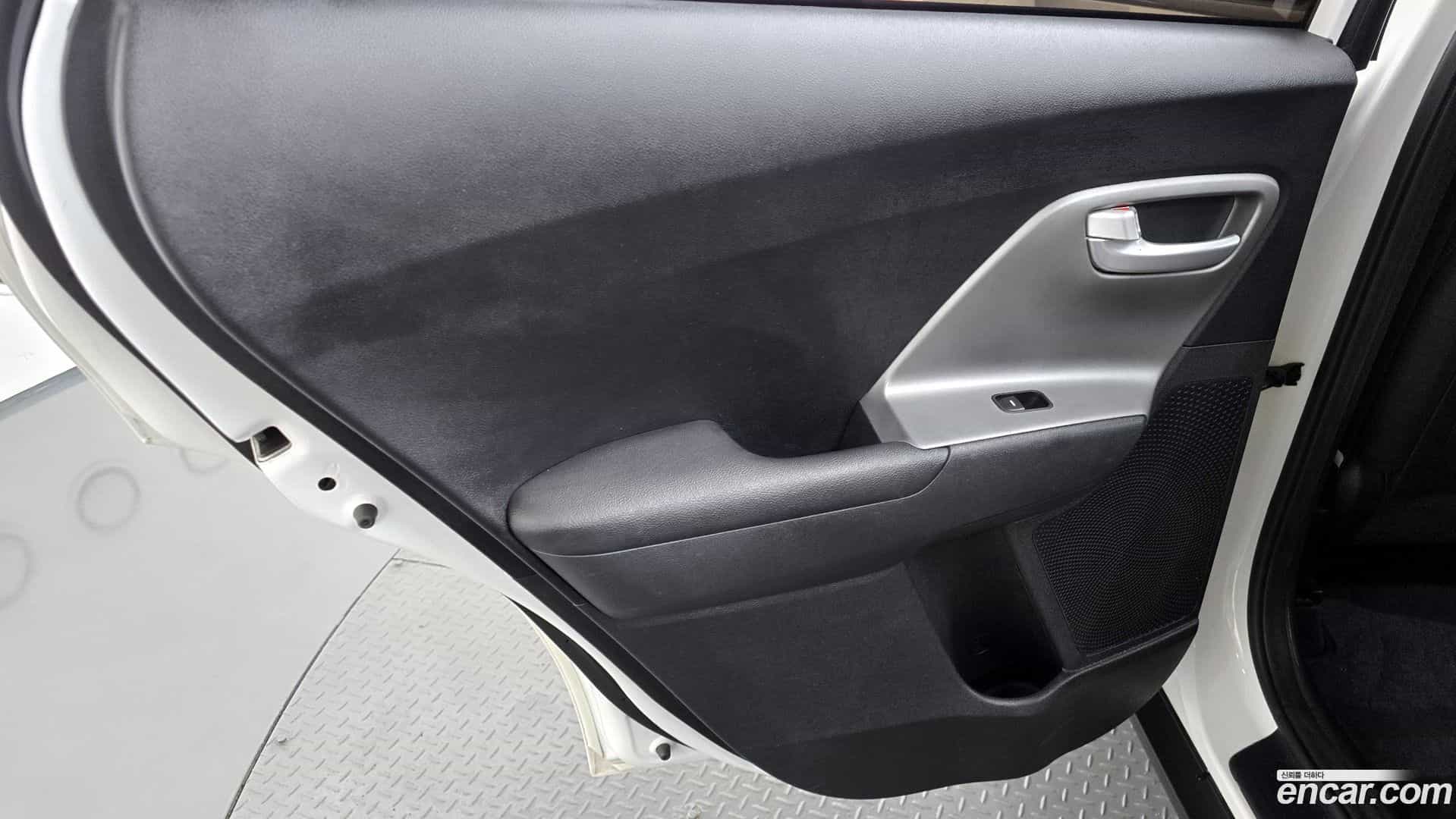Niro Kia 2021.5-INNER-035