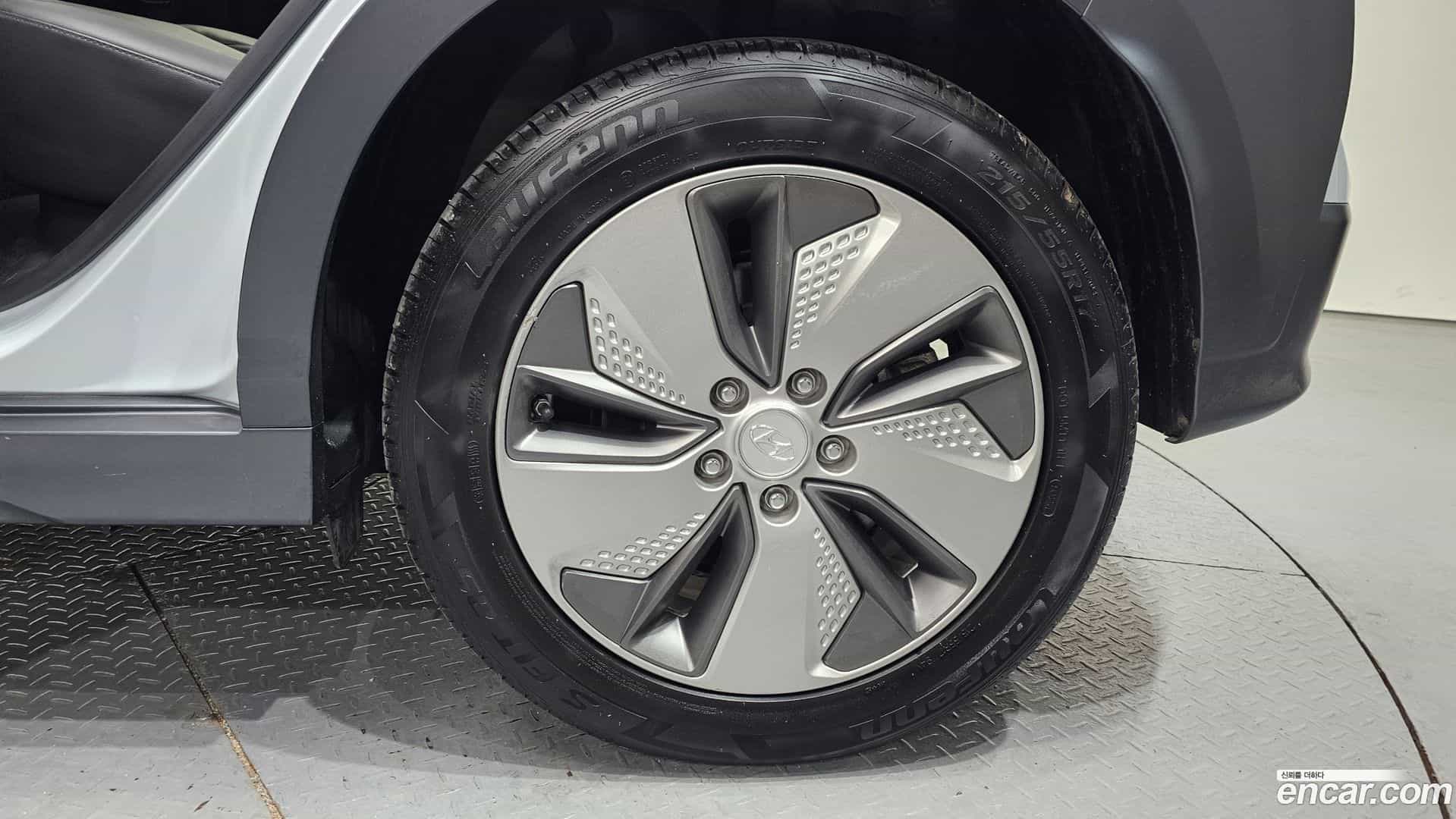 Kona Hyundai 2019.4-OUTER-031