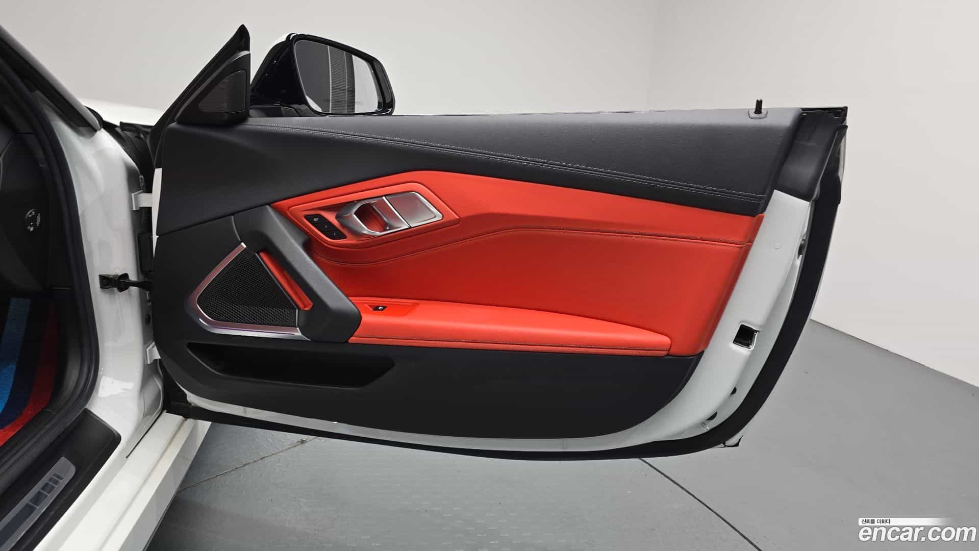 Z4 BMW 2019.7-INNER-035