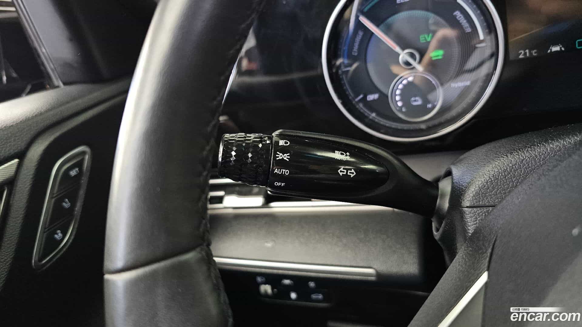 Grandeur Hyundai 2021.3-OPTION-043