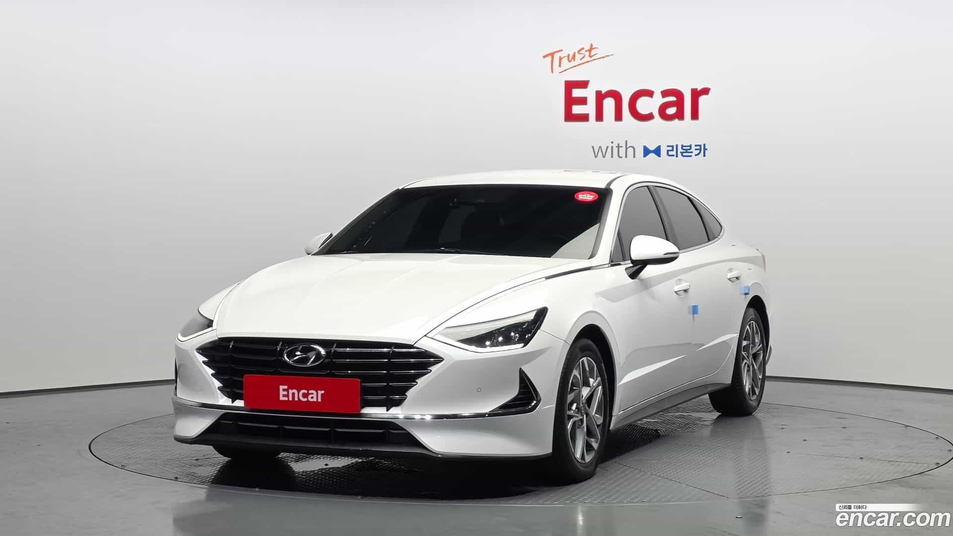 Sonata Hyundai 2019.4-OUTER-001