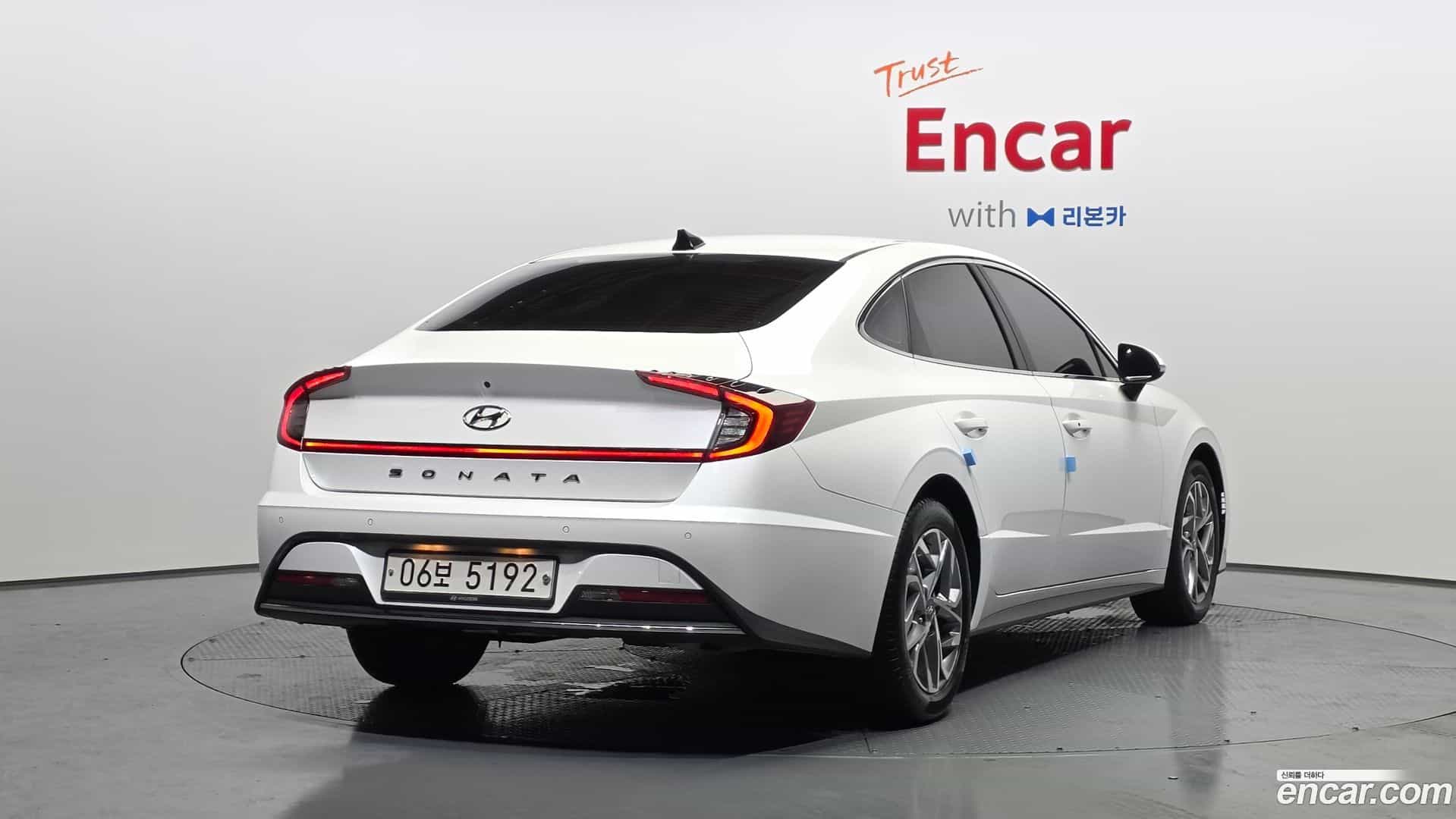 Sonata Hyundai 2019.4-OUTER-002