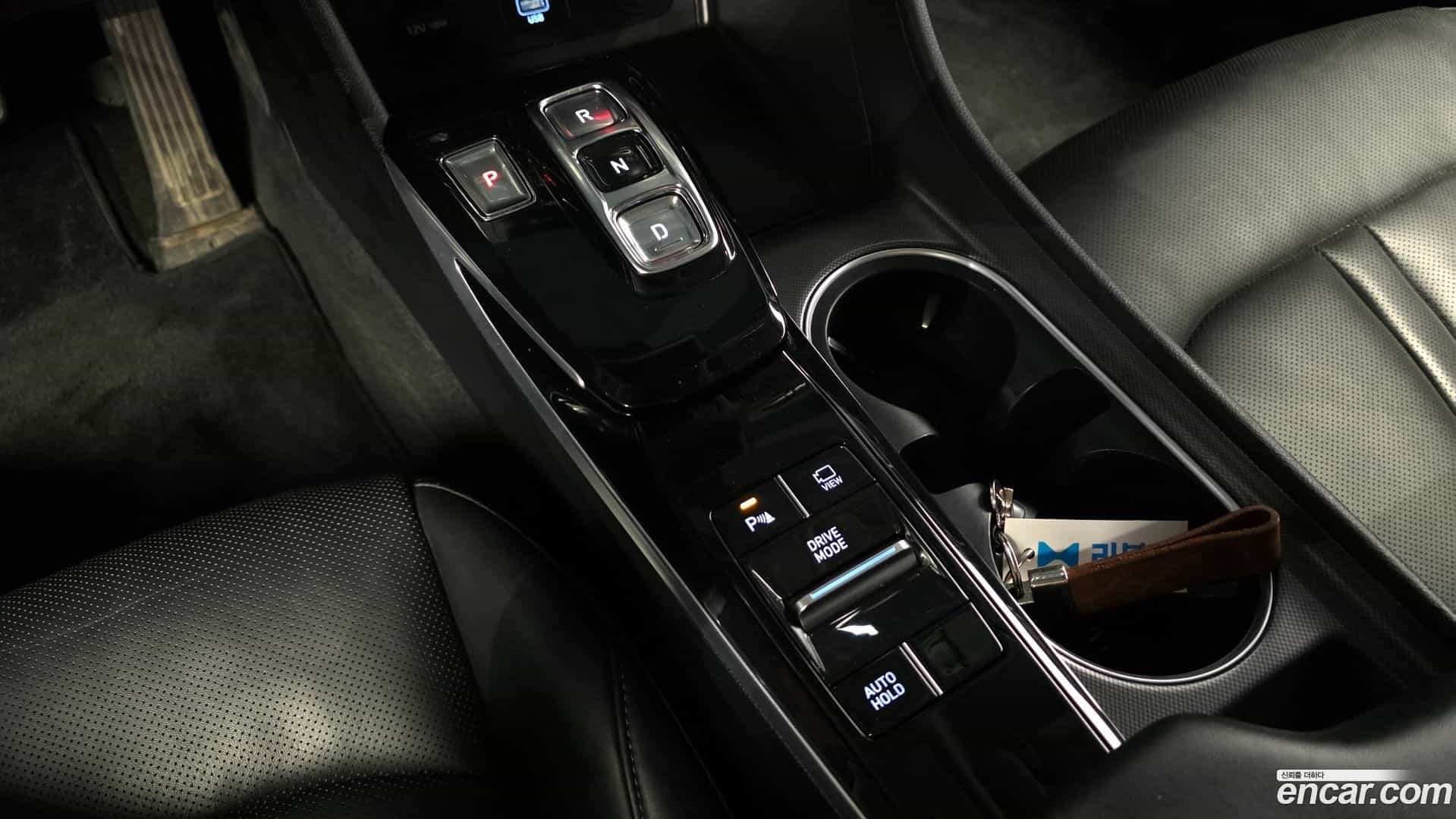 Sonata Hyundai 2019.4-INNER-009